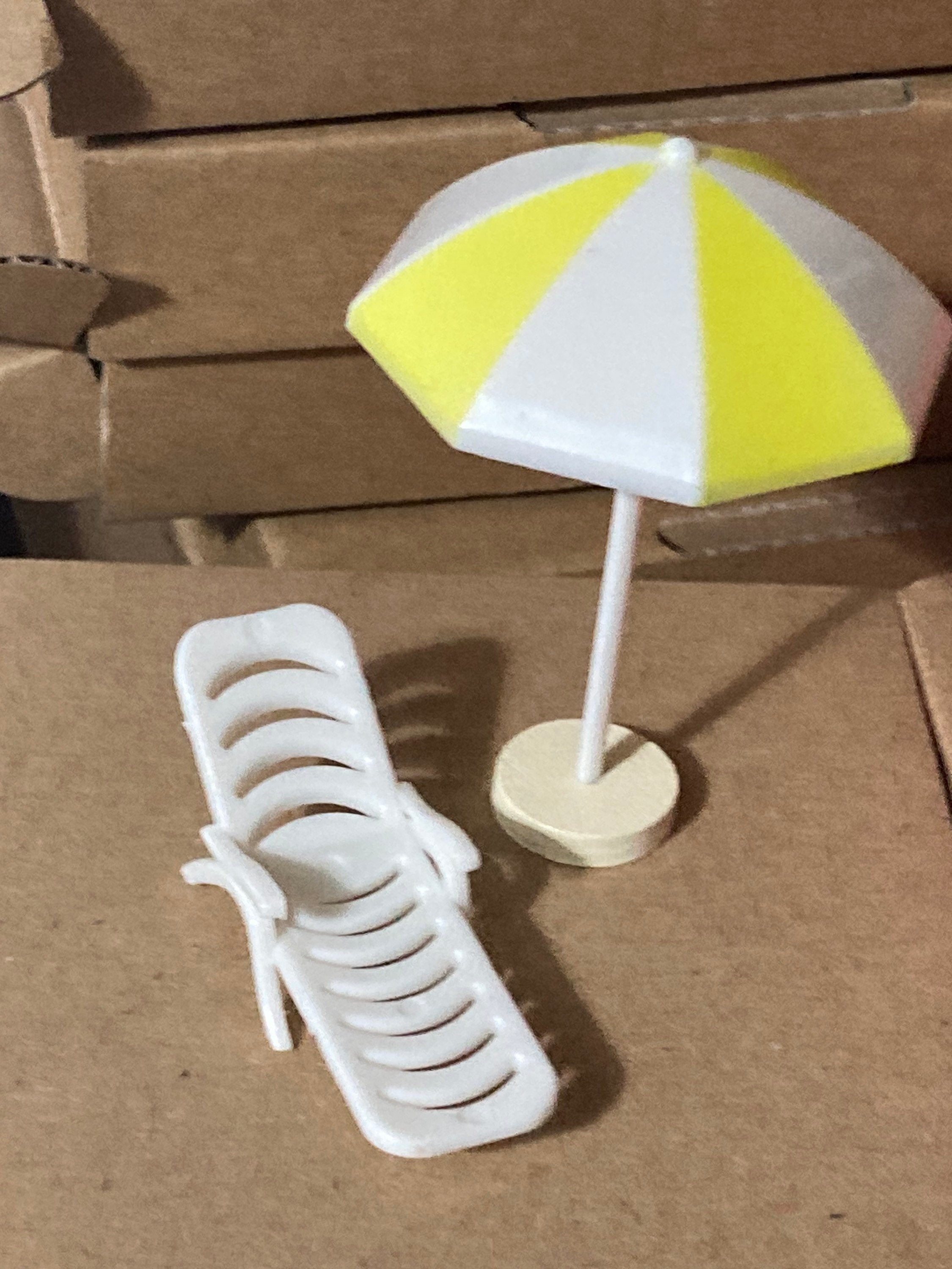 1 x Miniature beach parasol sunbed lounger cake topper decoration dollshouse