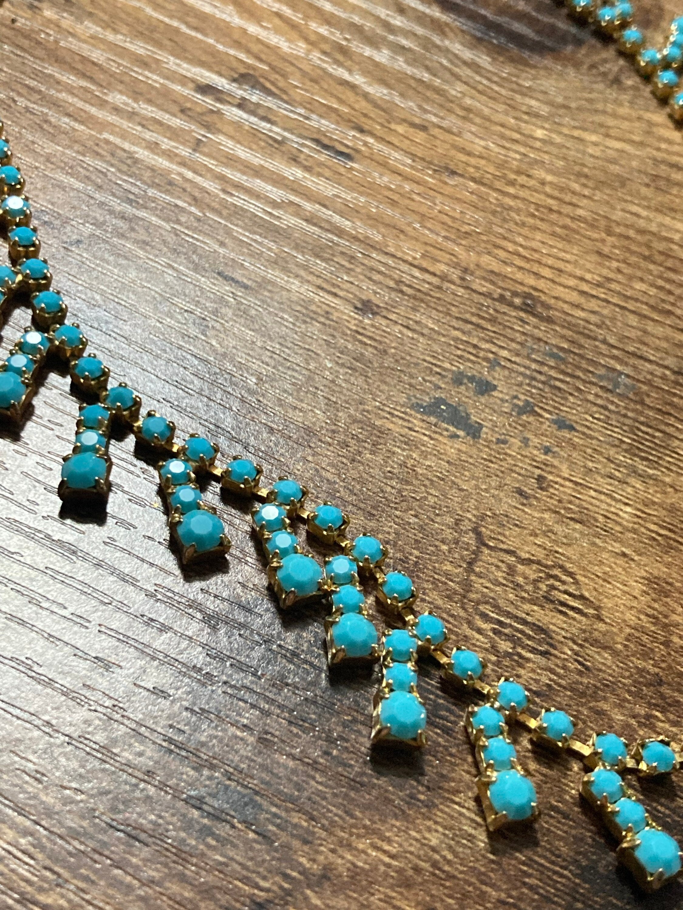 Vintage 1960s 1970s gold tone choker necklace with turquoise glass paste stones