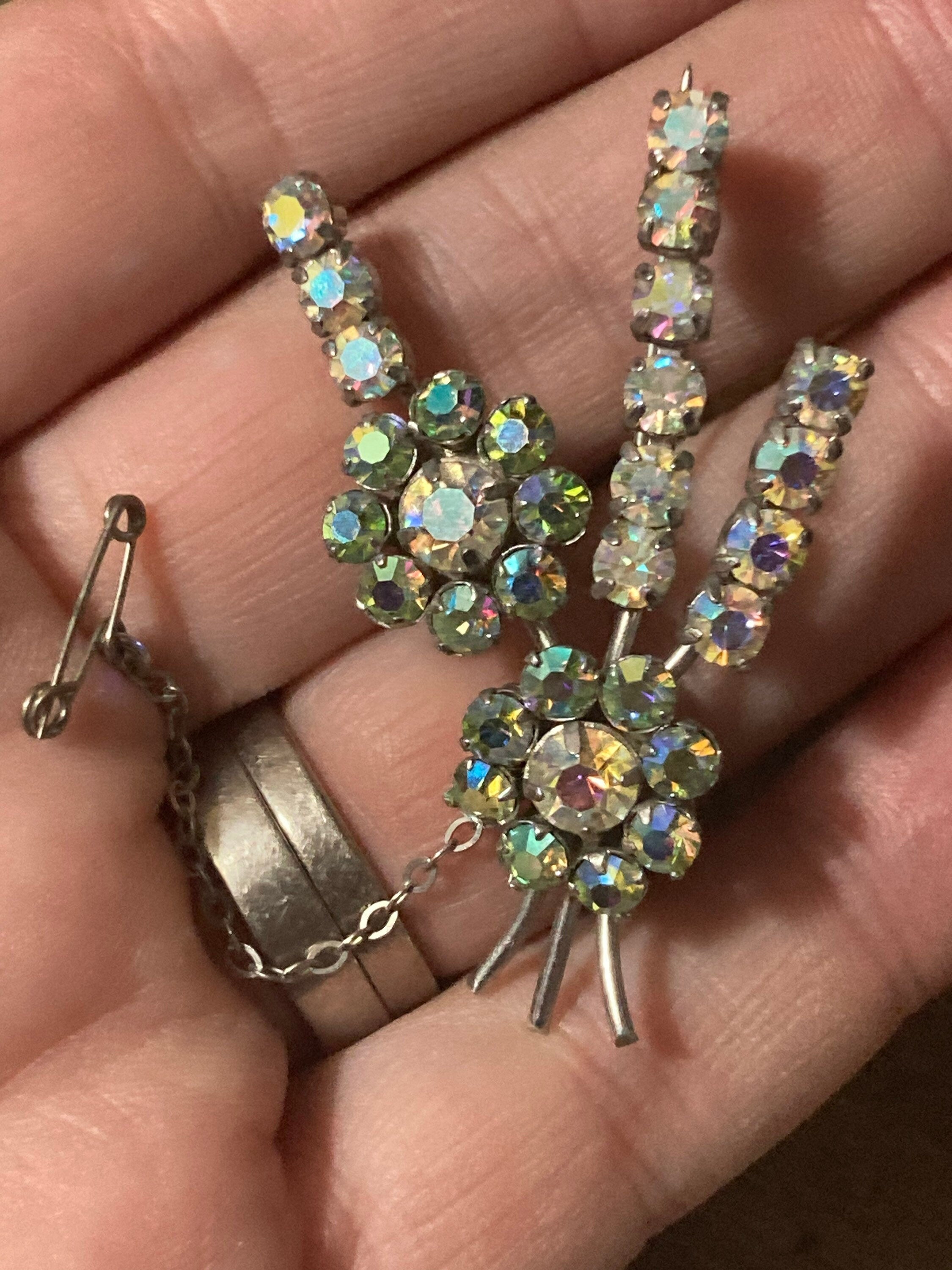 Vintage floral paste AB aurora boreal is glass Diamanté silver tone Brooch