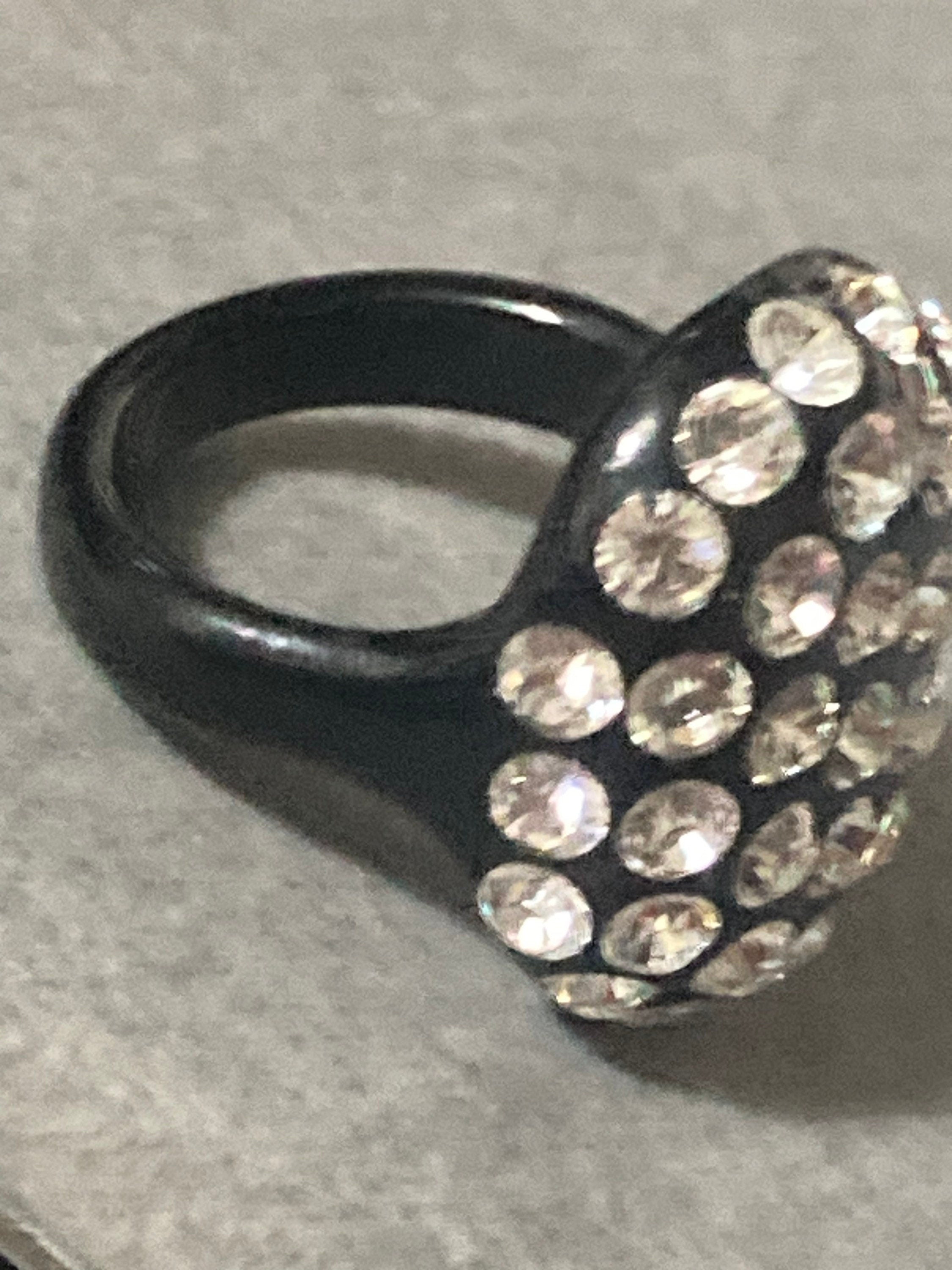black plastic rhinestone ring, Art Deco style size P