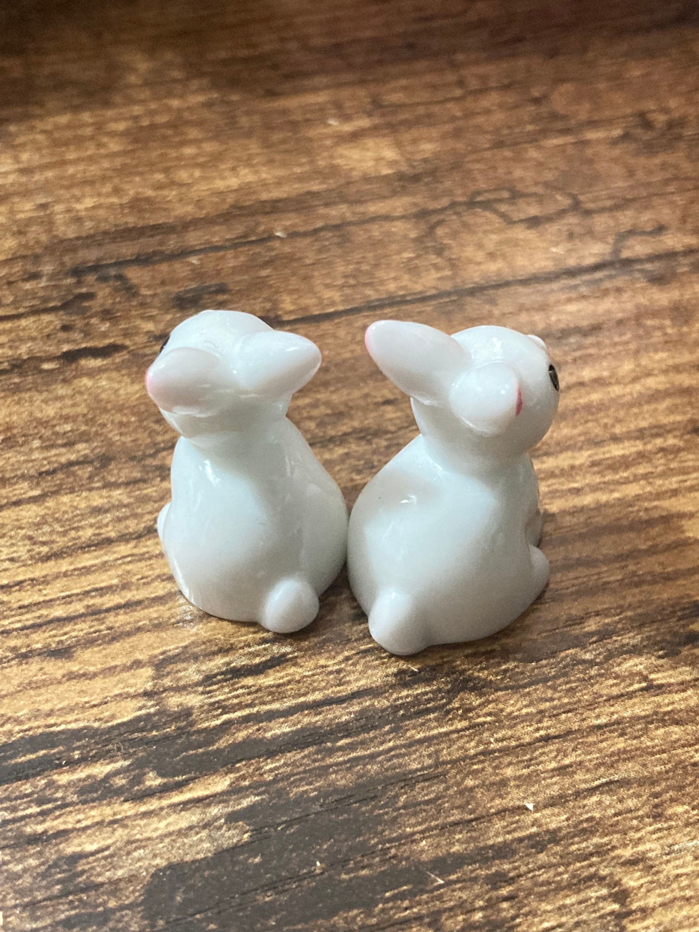 2 x sitting miniature bunny rabbit plastic cake toppers pink white fairy garden decorations