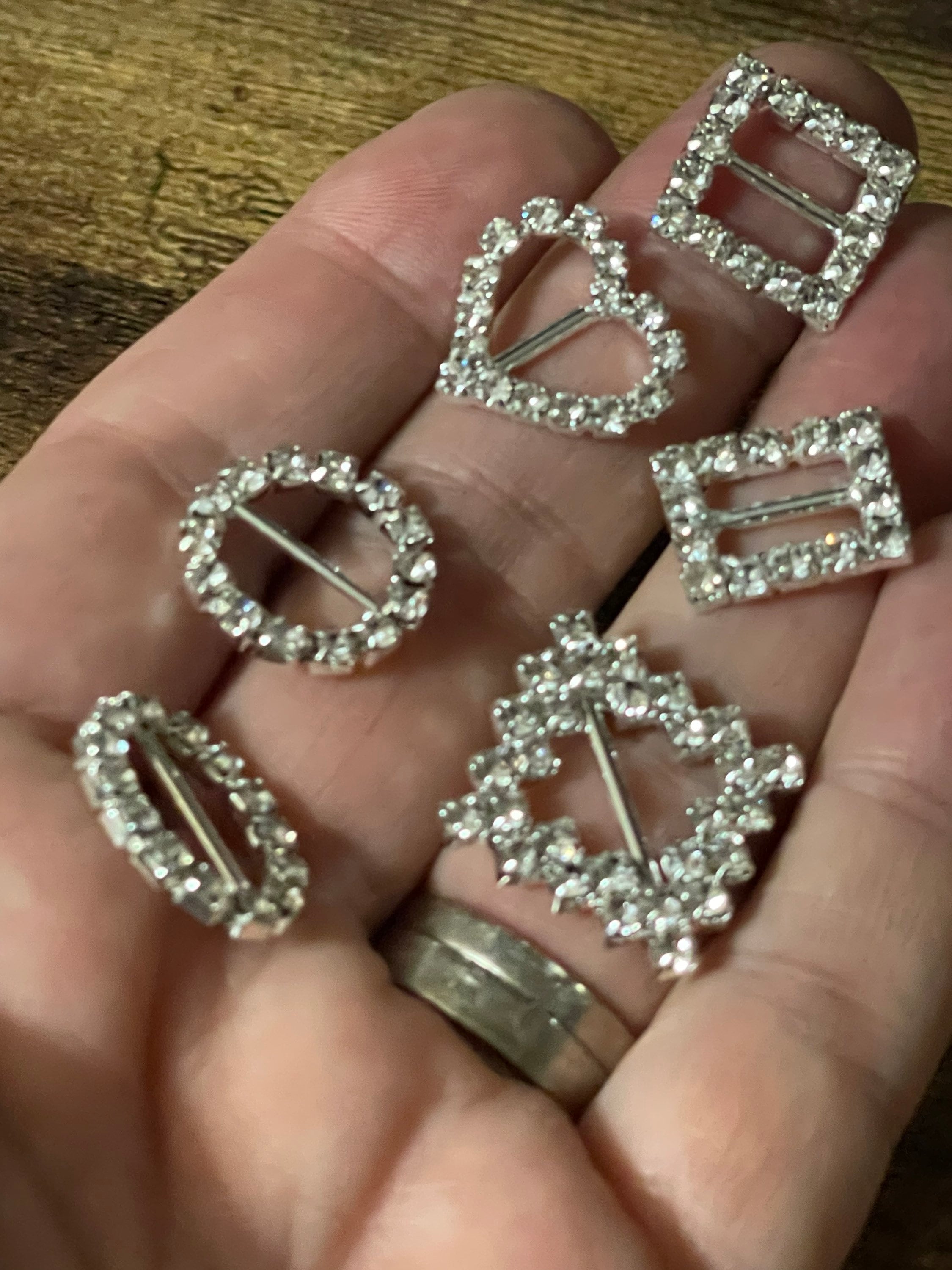 Miniature diamanté belt buckles various sizes