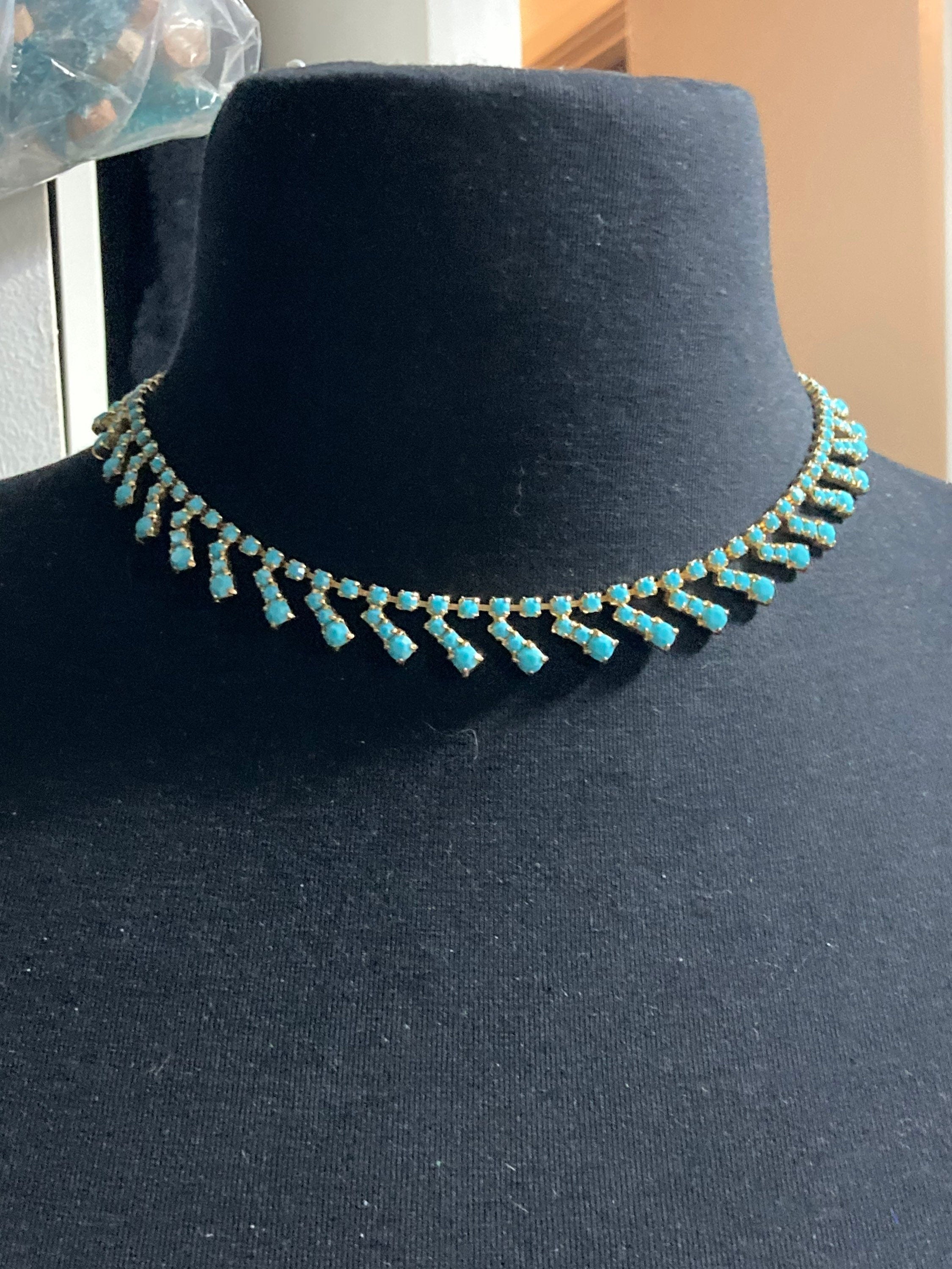 Vintage 1960s 1970s gold tone choker necklace with turquoise glass paste stones