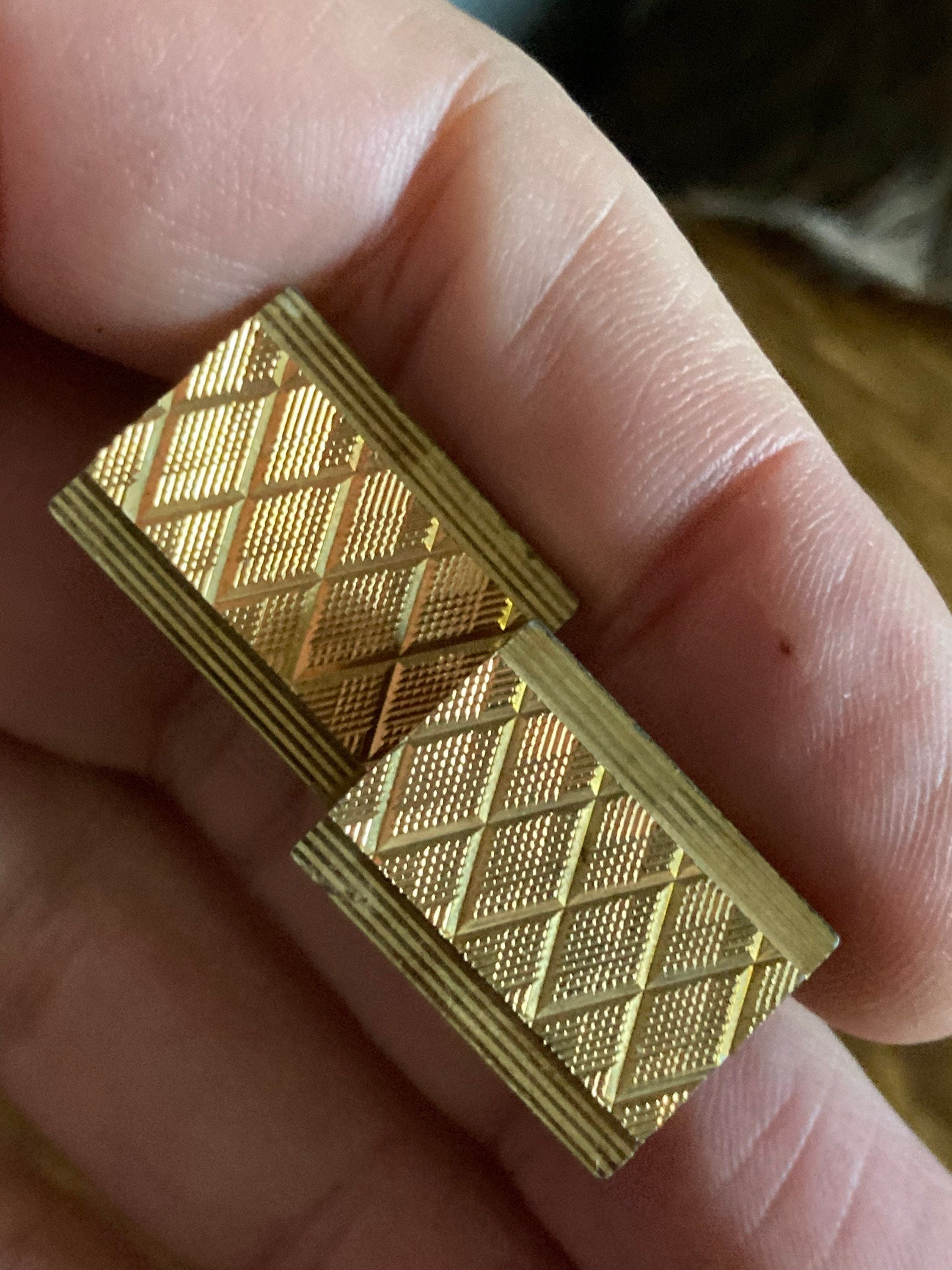 Brutalist 1970s modernist men’s statement gold tone cufflinks