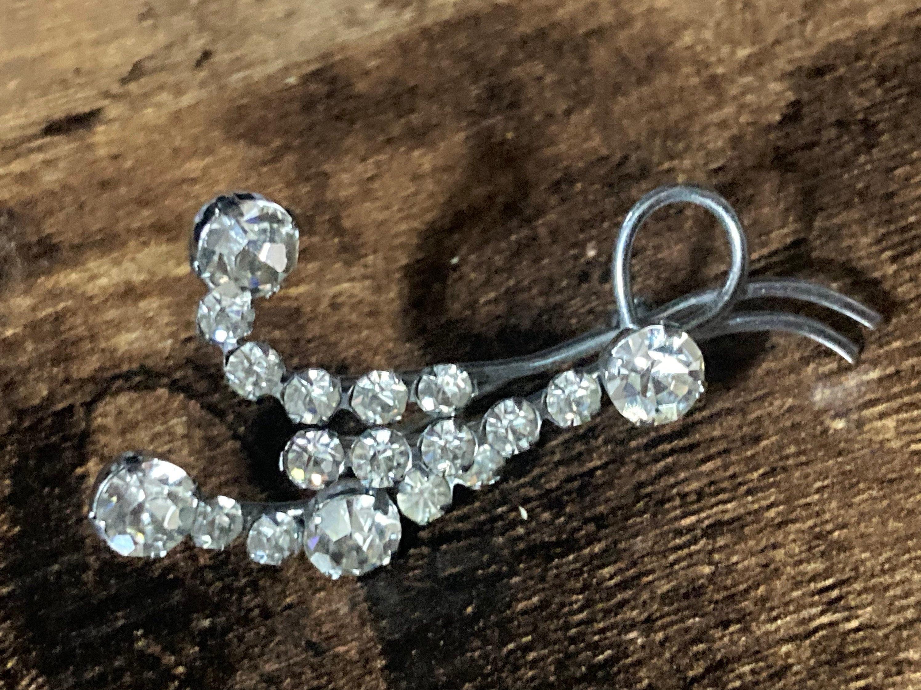 Vintage floral paste glass clear Diamanté silver tone Brooch