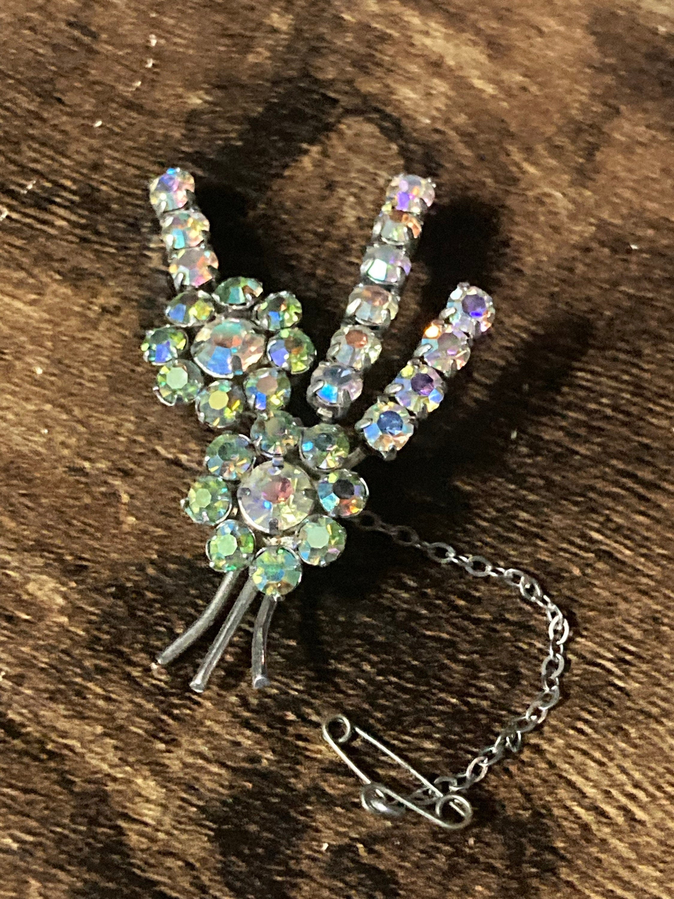 Vintage floral paste AB aurora boreal is glass Diamanté silver tone Brooch
