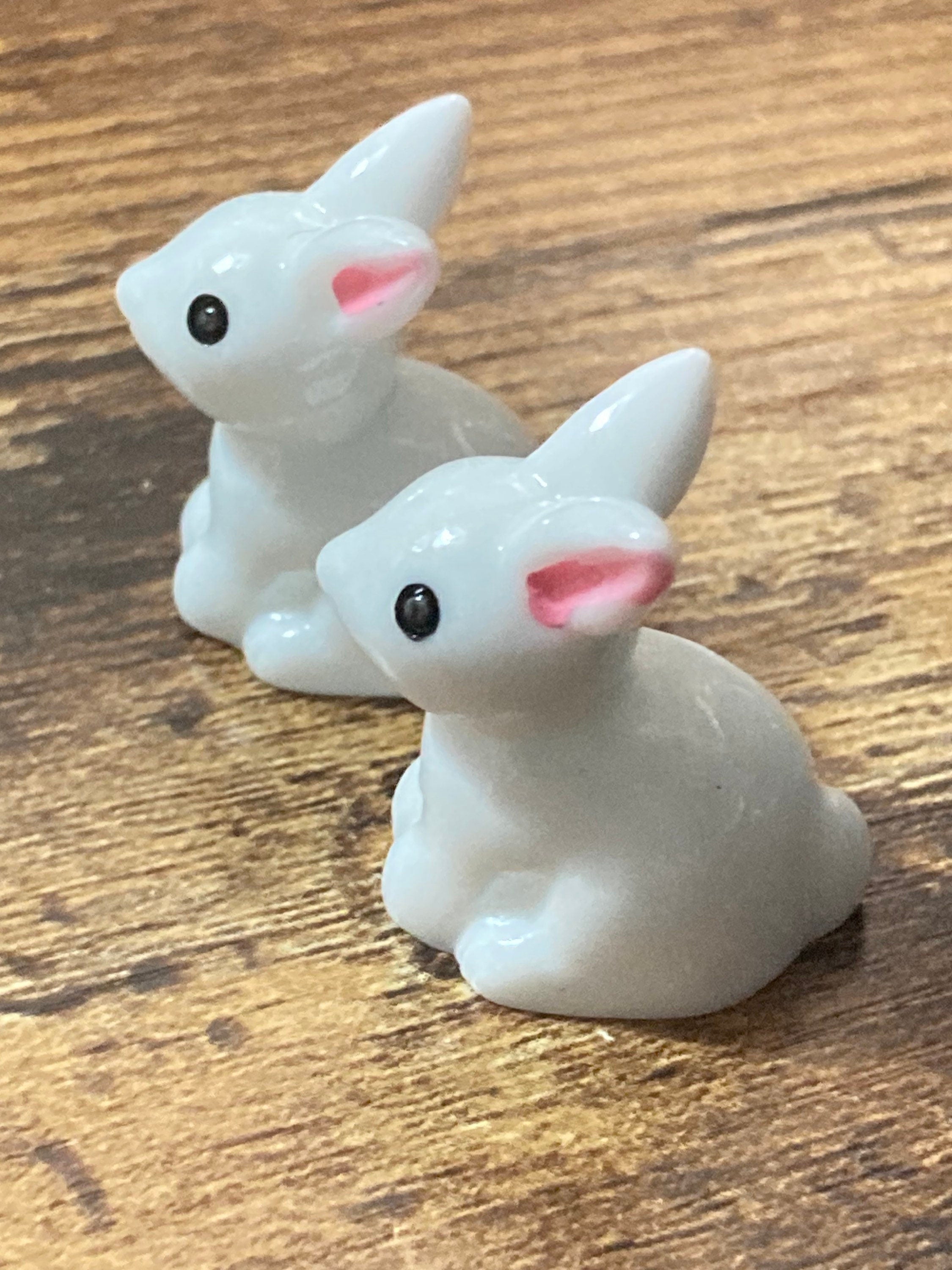 2 x sitting miniature bunny rabbit plastic cake toppers pink white fairy garden decorations