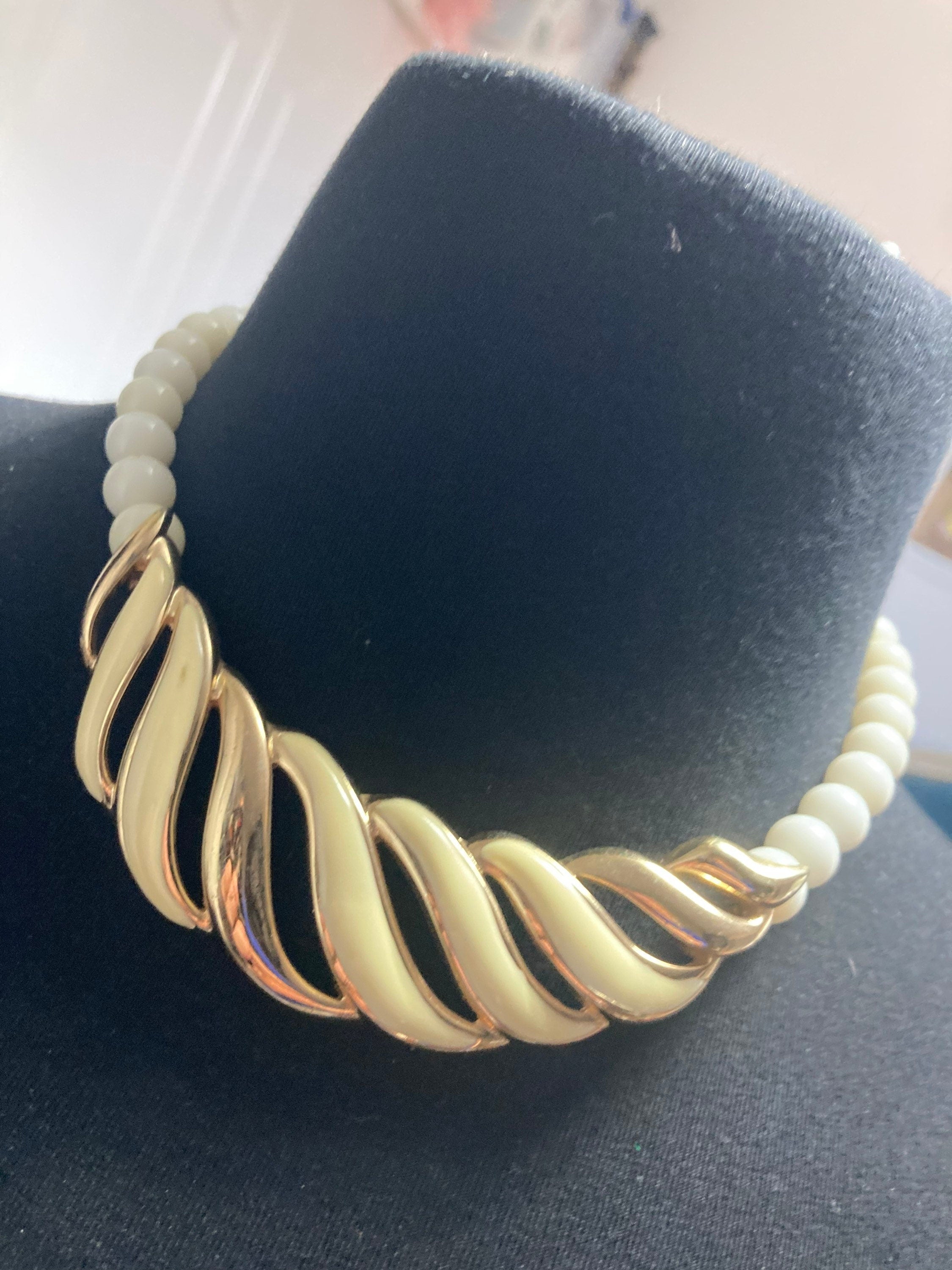 vintage gold tone cream enamel choker chunky necklace