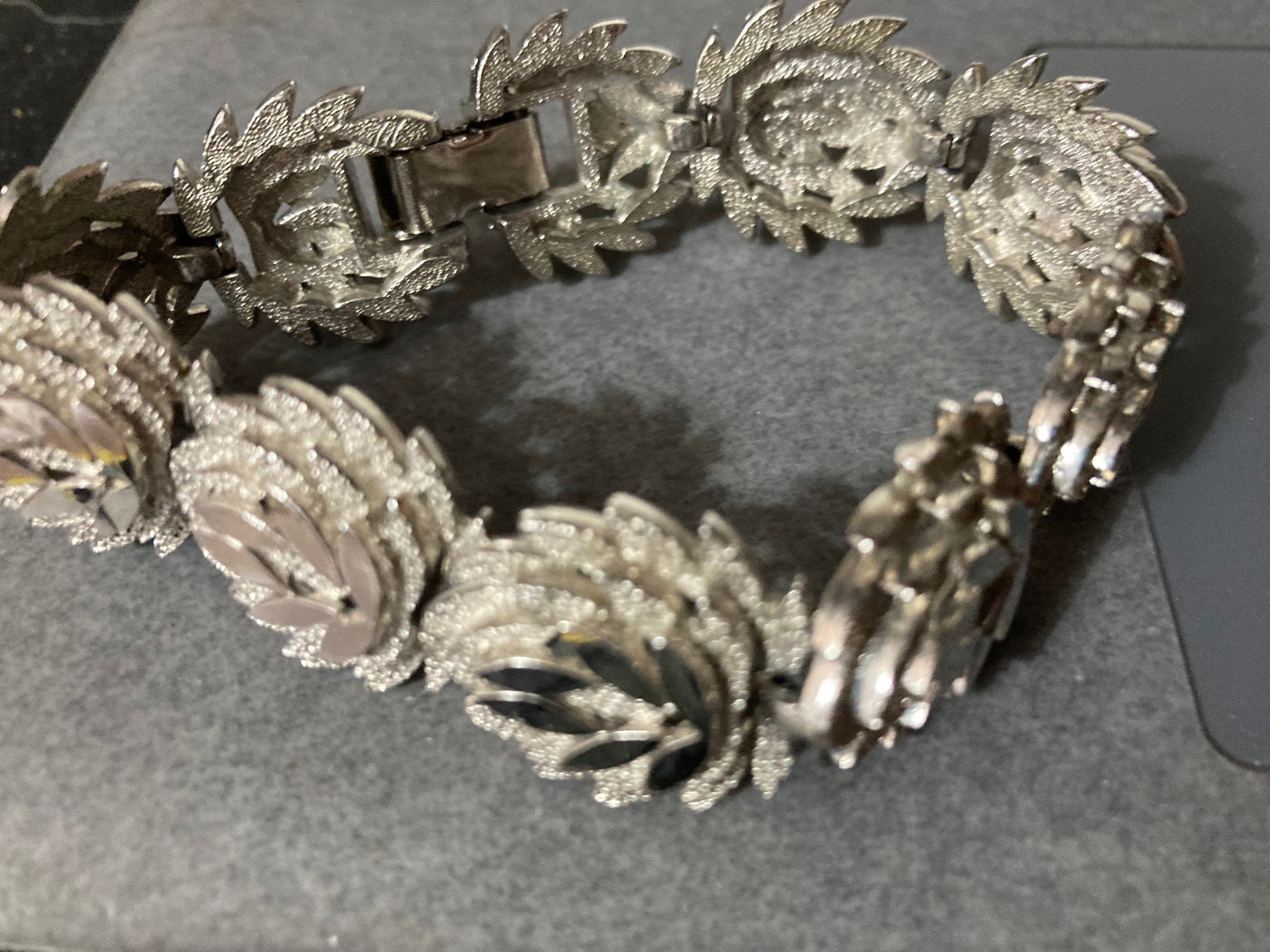Brutalist textured panel link bracelet 20cm, silver tone