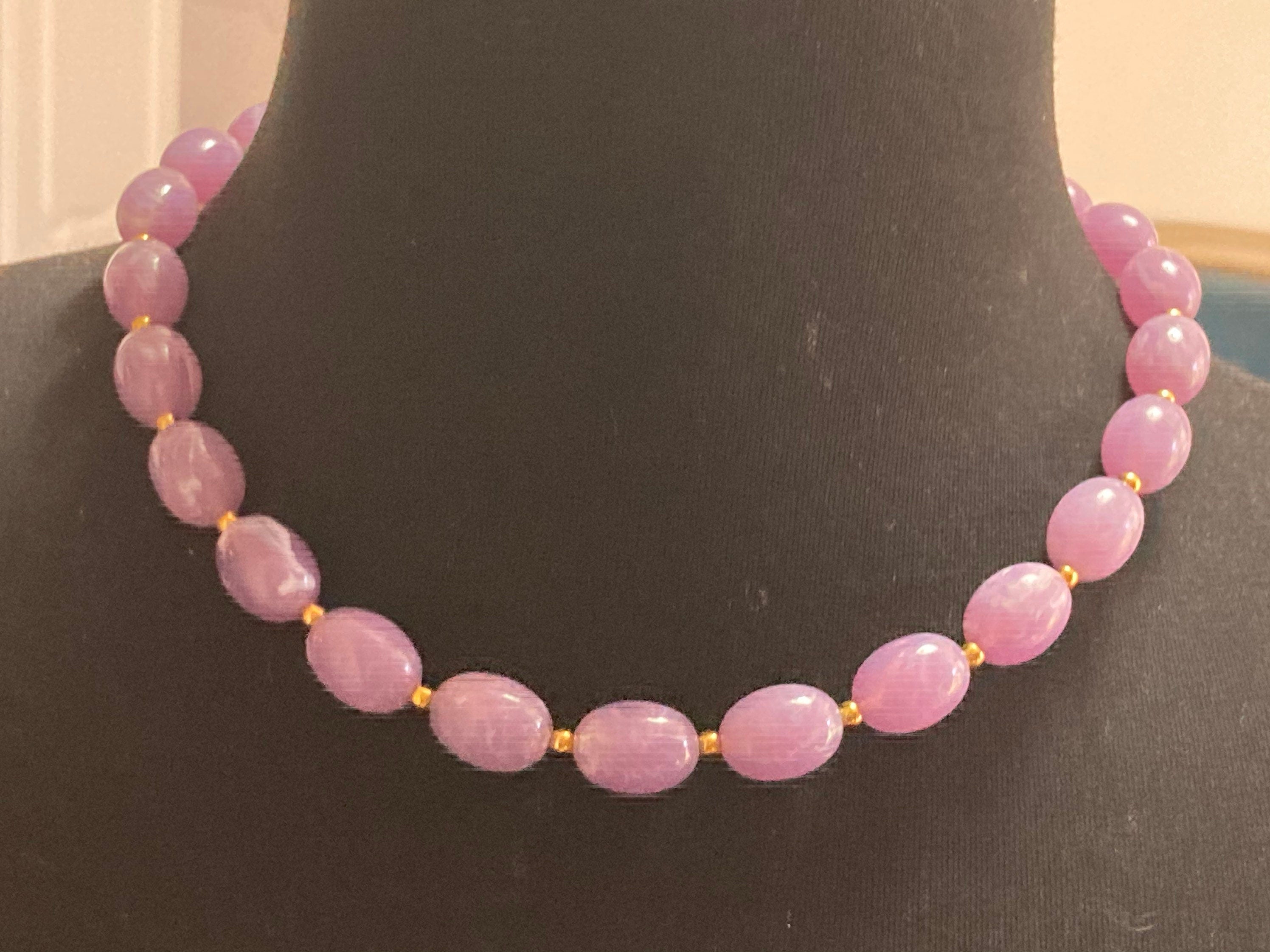 Signed Joan rivers lucite plastic beaded purple necklace 49cm