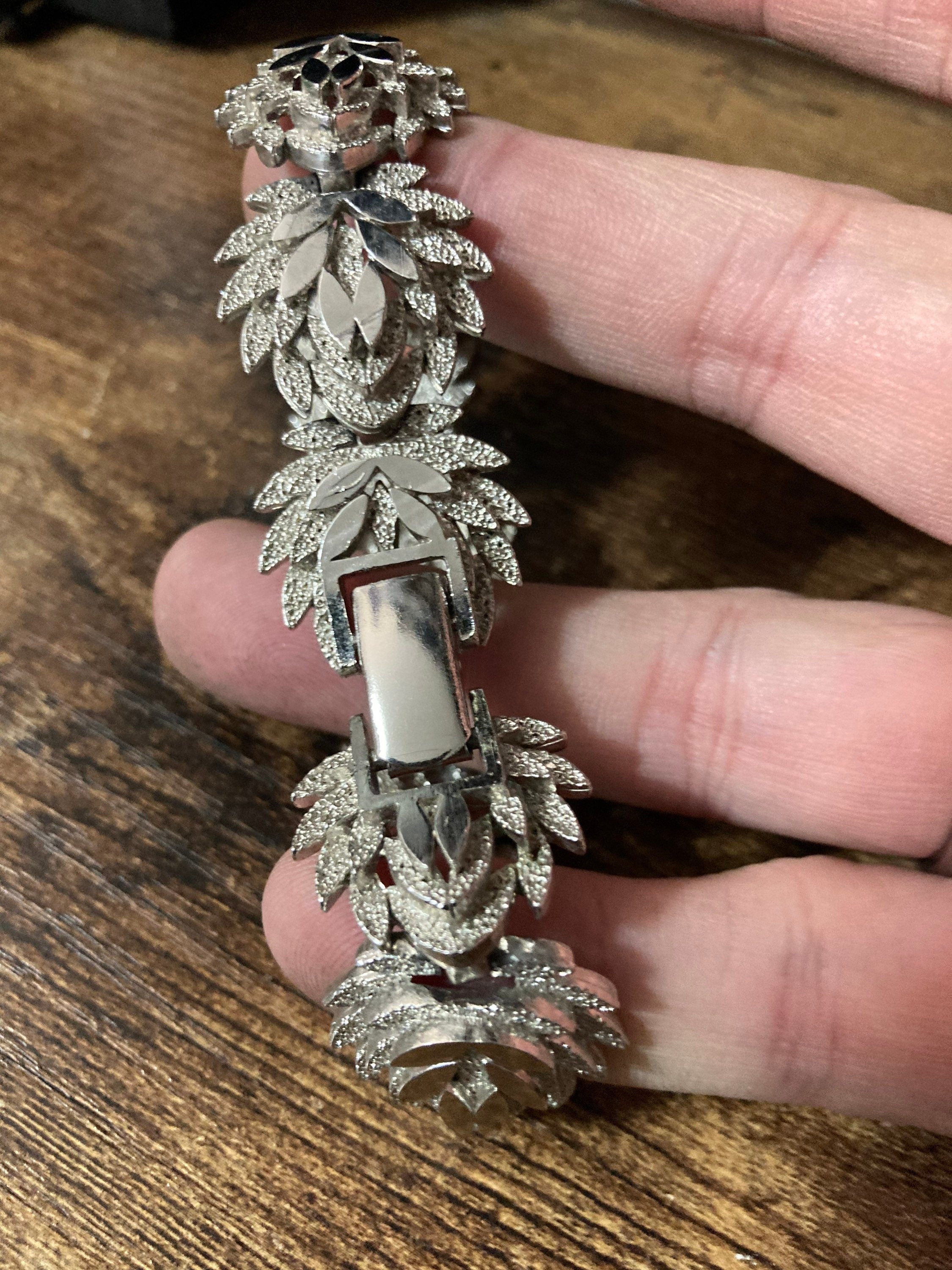 Brutalist textured panel link bracelet 20cm, silver tone