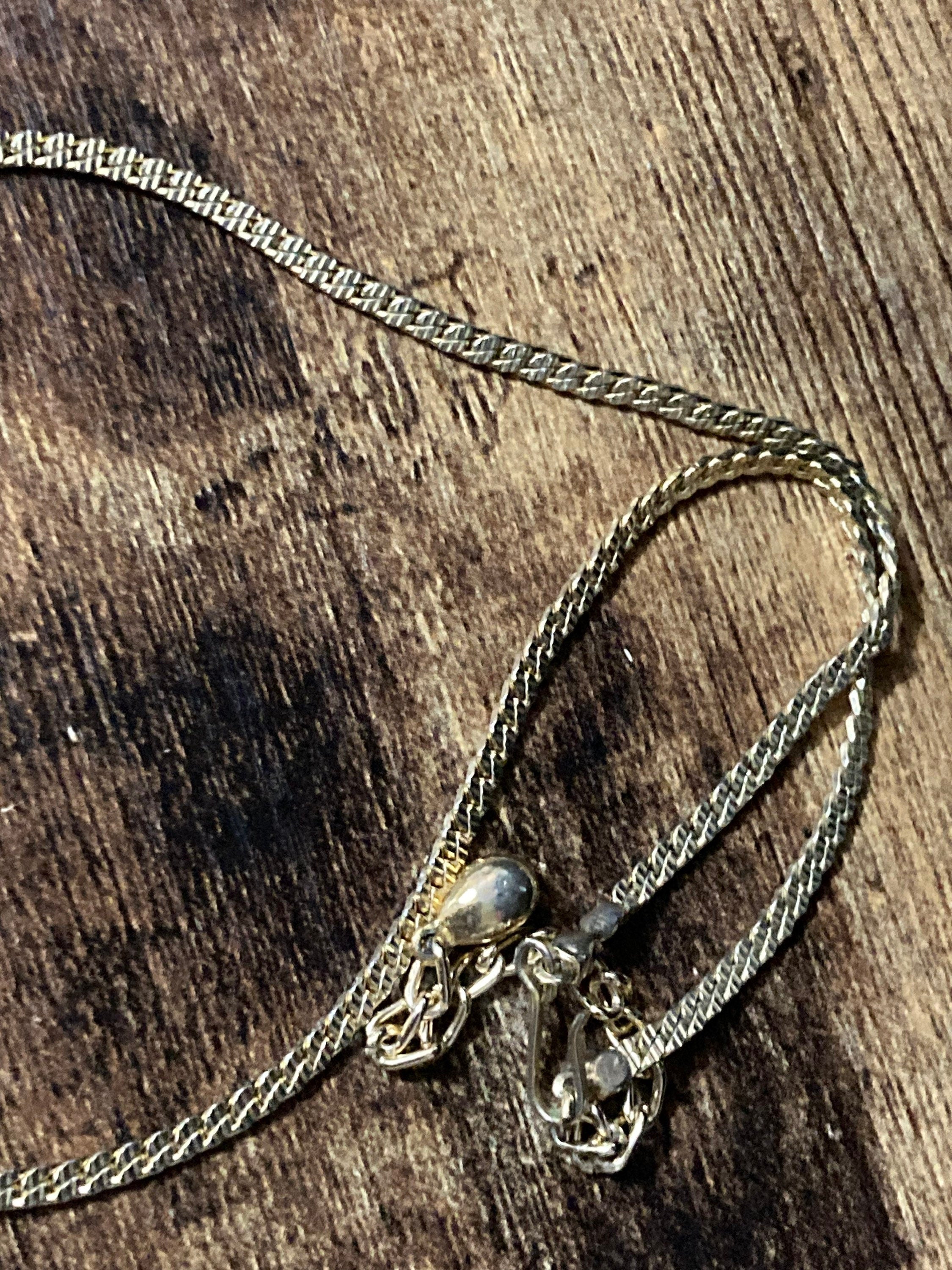 Vintage gold tone mesh lariat drop necklace with turquoise glass paste stones