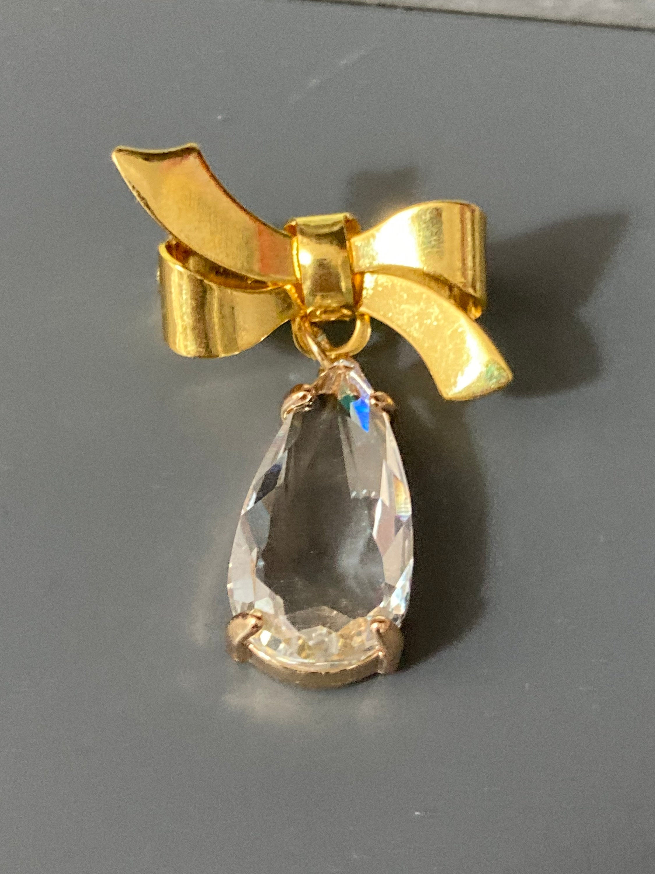 Large Crystal drop bow brooch diamanté gold tone