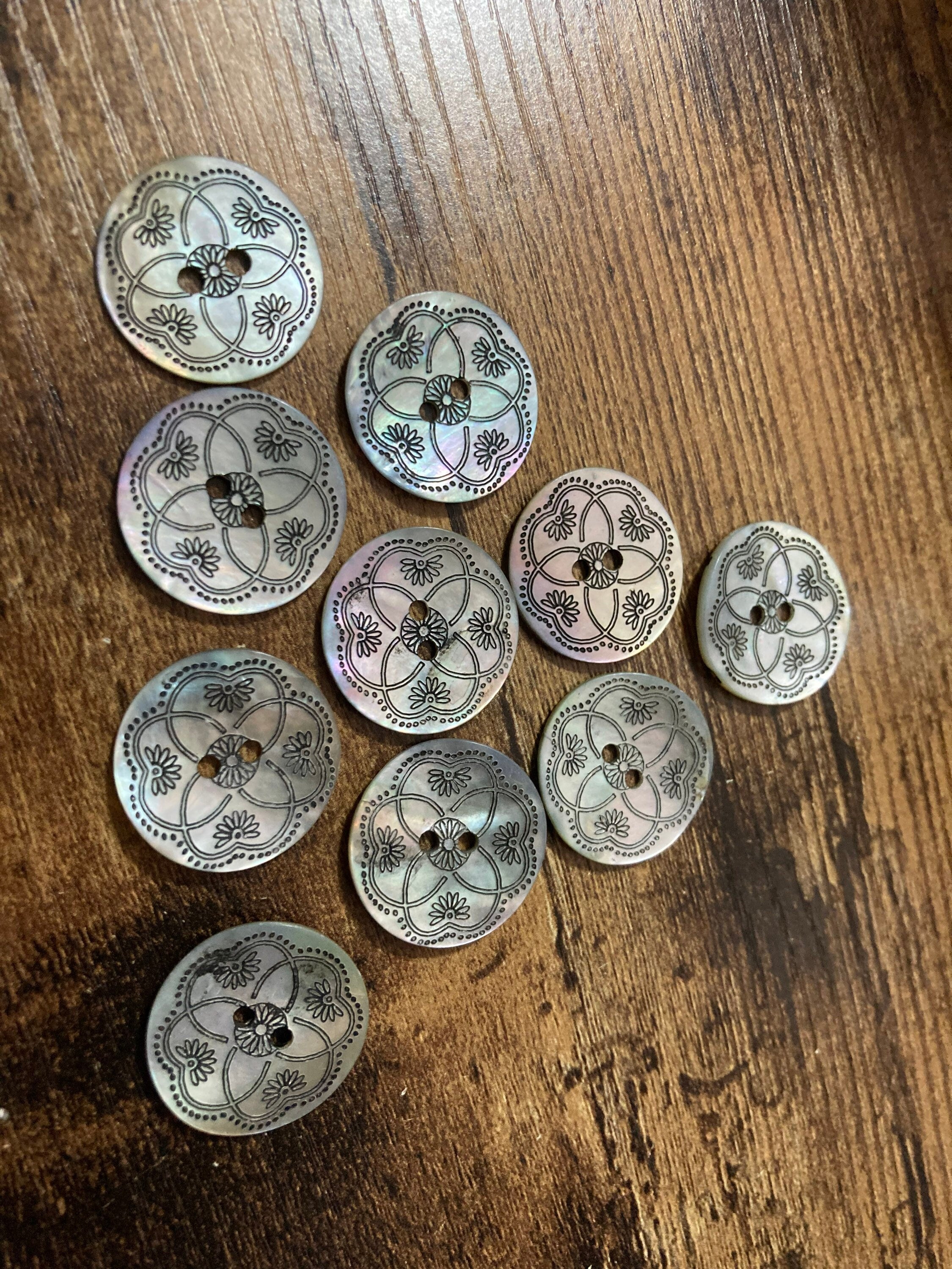 10 x 23mm large Mother of Pearl Buttons printed Sewing Haberdashery