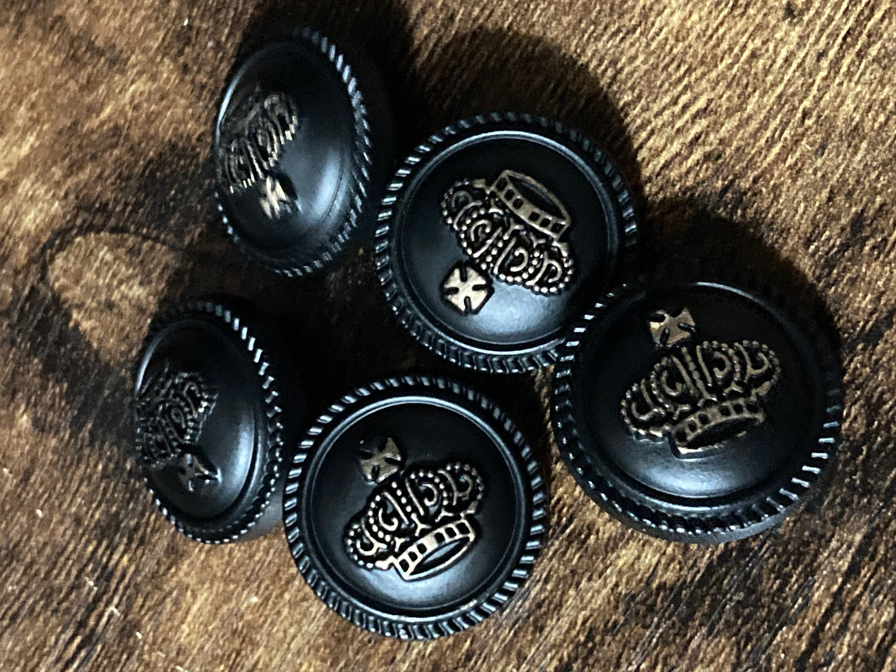5 x 23mm metal royal crown buttons black and gold tone