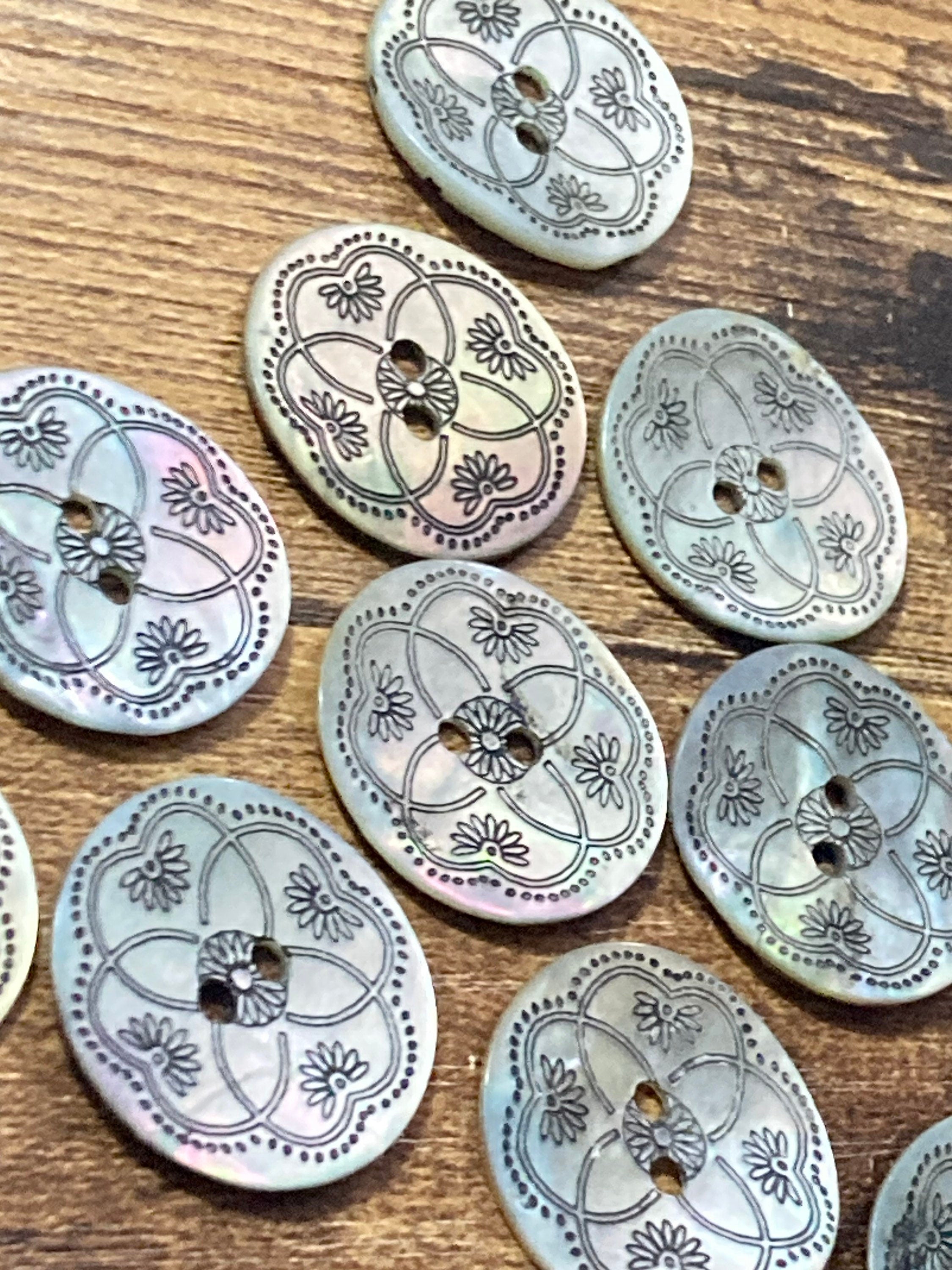 10 x 23mm large Mother of Pearl Buttons printed Sewing Haberdashery