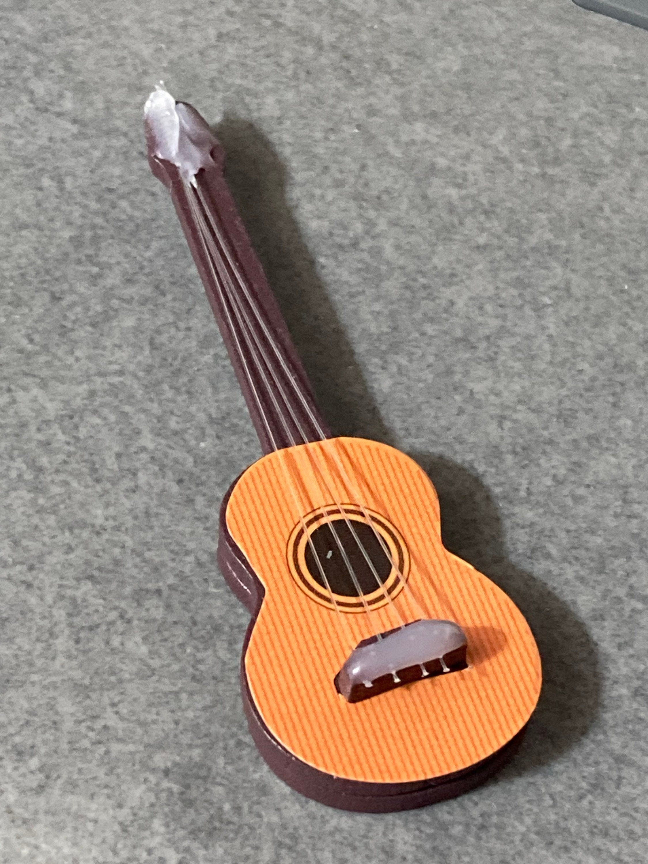 Acoustic guitar cake topper decoration dolls house miniature musical instrument for guitarist