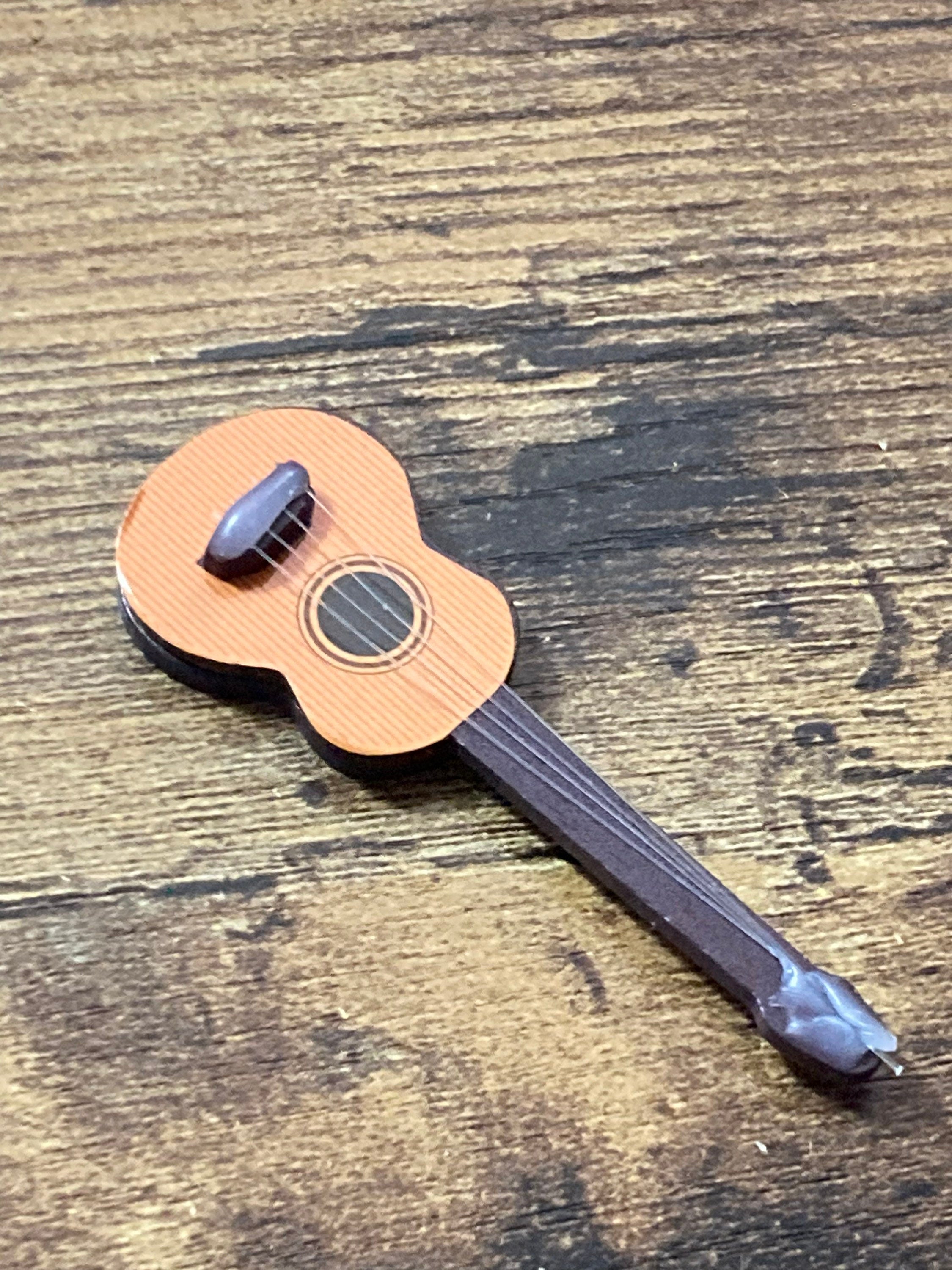 Acoustic guitar cake topper decoration dolls house miniature musical instrument for guitarist