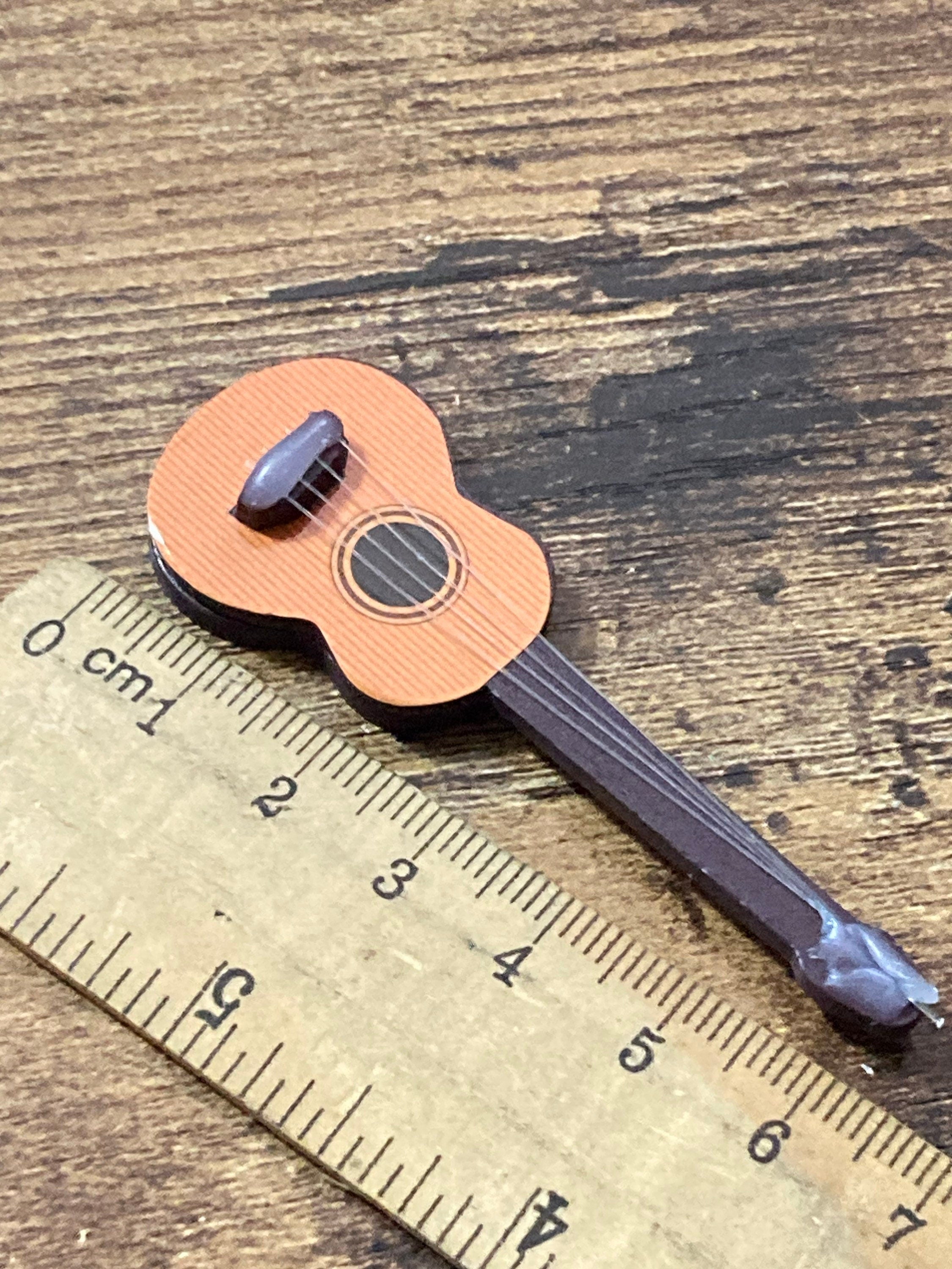 Acoustic guitar cake topper decoration dolls house miniature musical instrument for guitarist