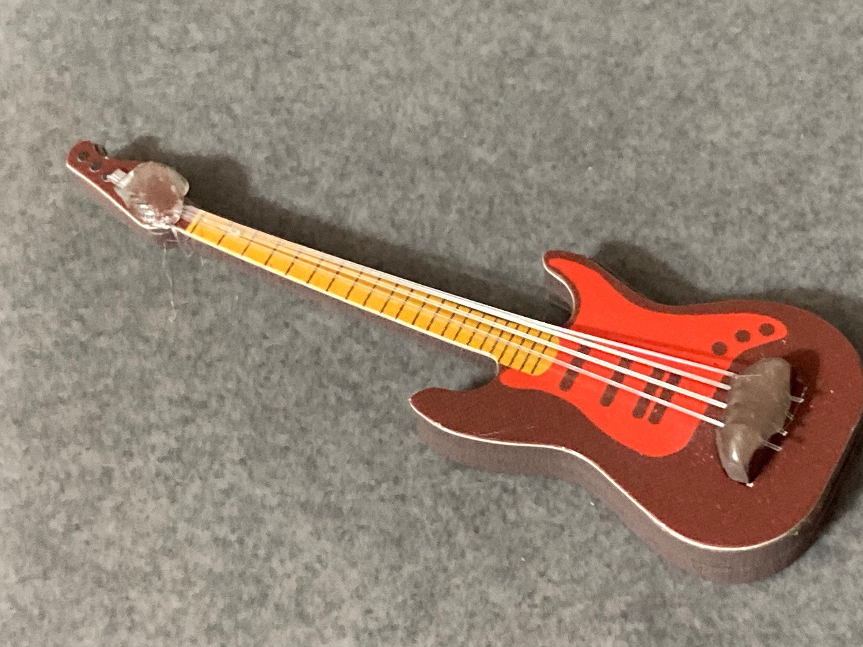 Electric guitar cake topper decoration dolls house miniature musical instrument for rock guitarist