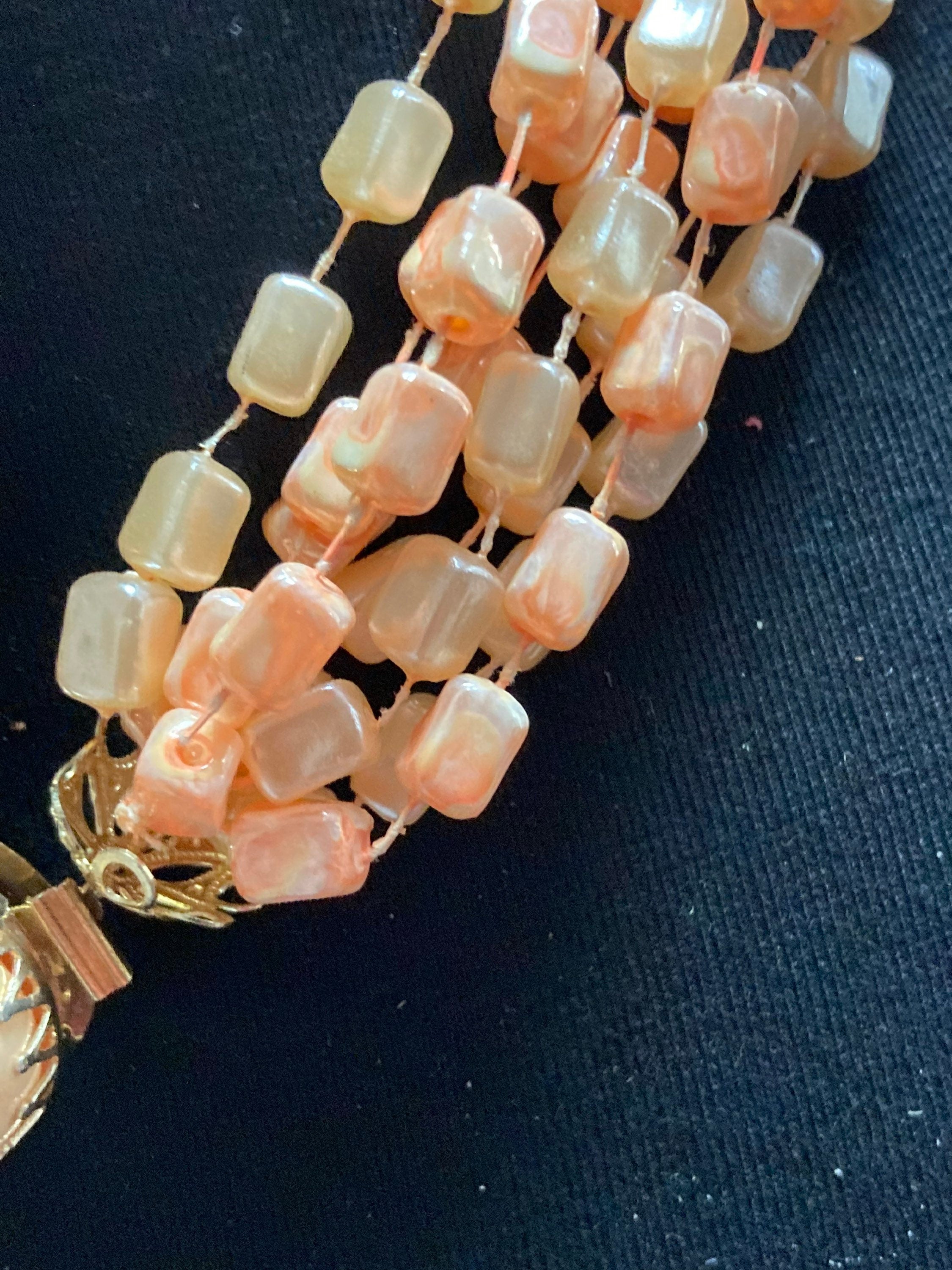 Mid century orange peach pink faux pearl square plastic beaded multi strand choker necklace