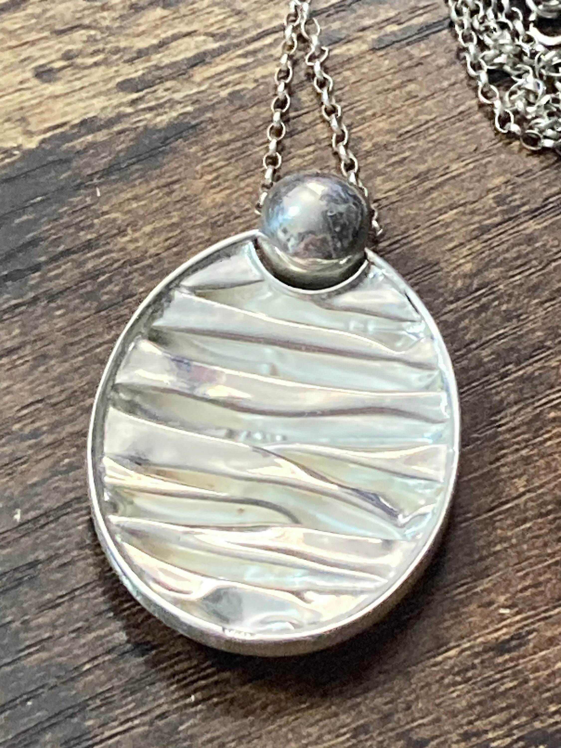 Hallmarked 925 Sterling silver brutalist ball link modernist pendant necklace on chain