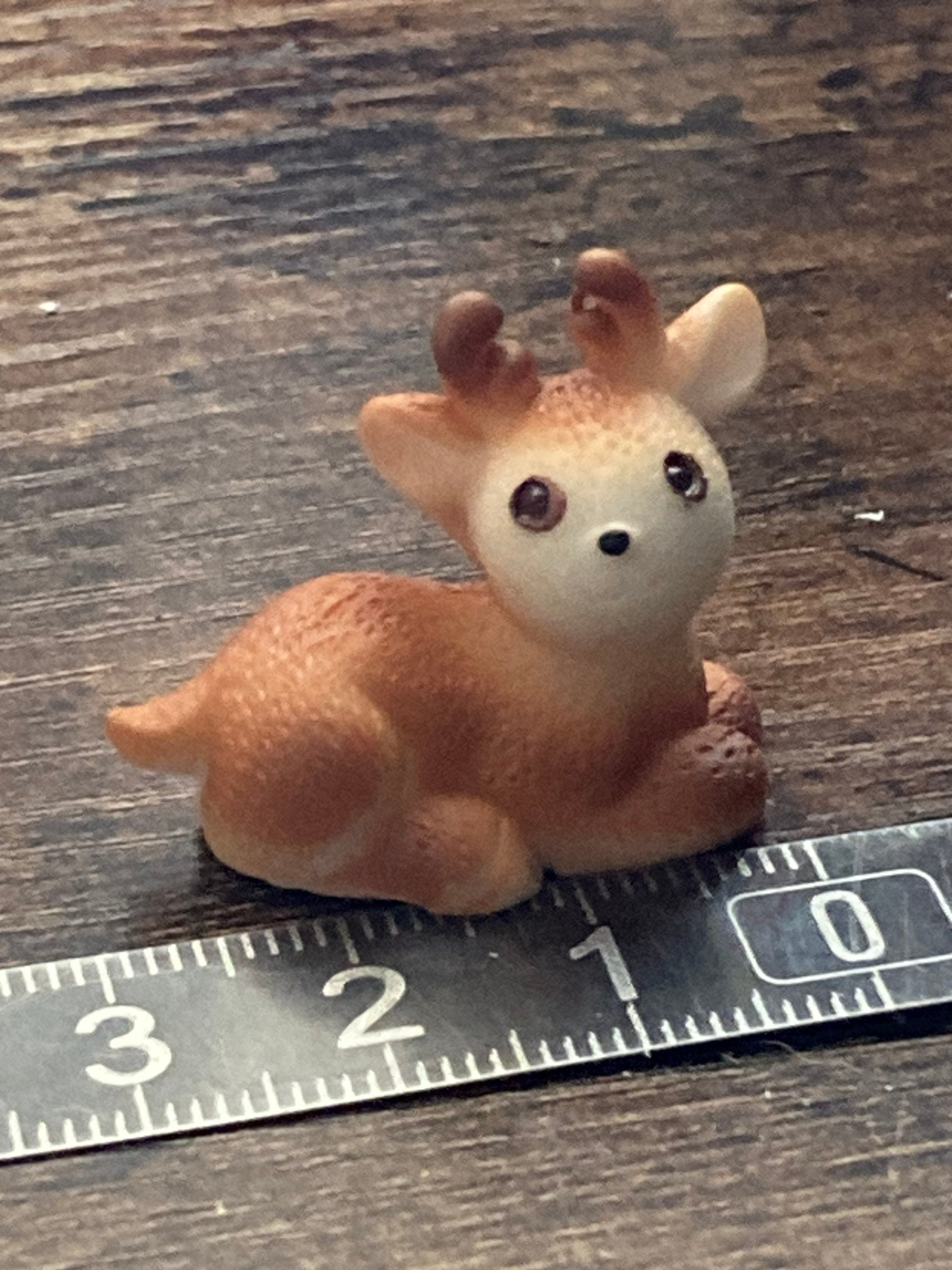 Miniature deer christmas cake topper decoration, reusable plastic