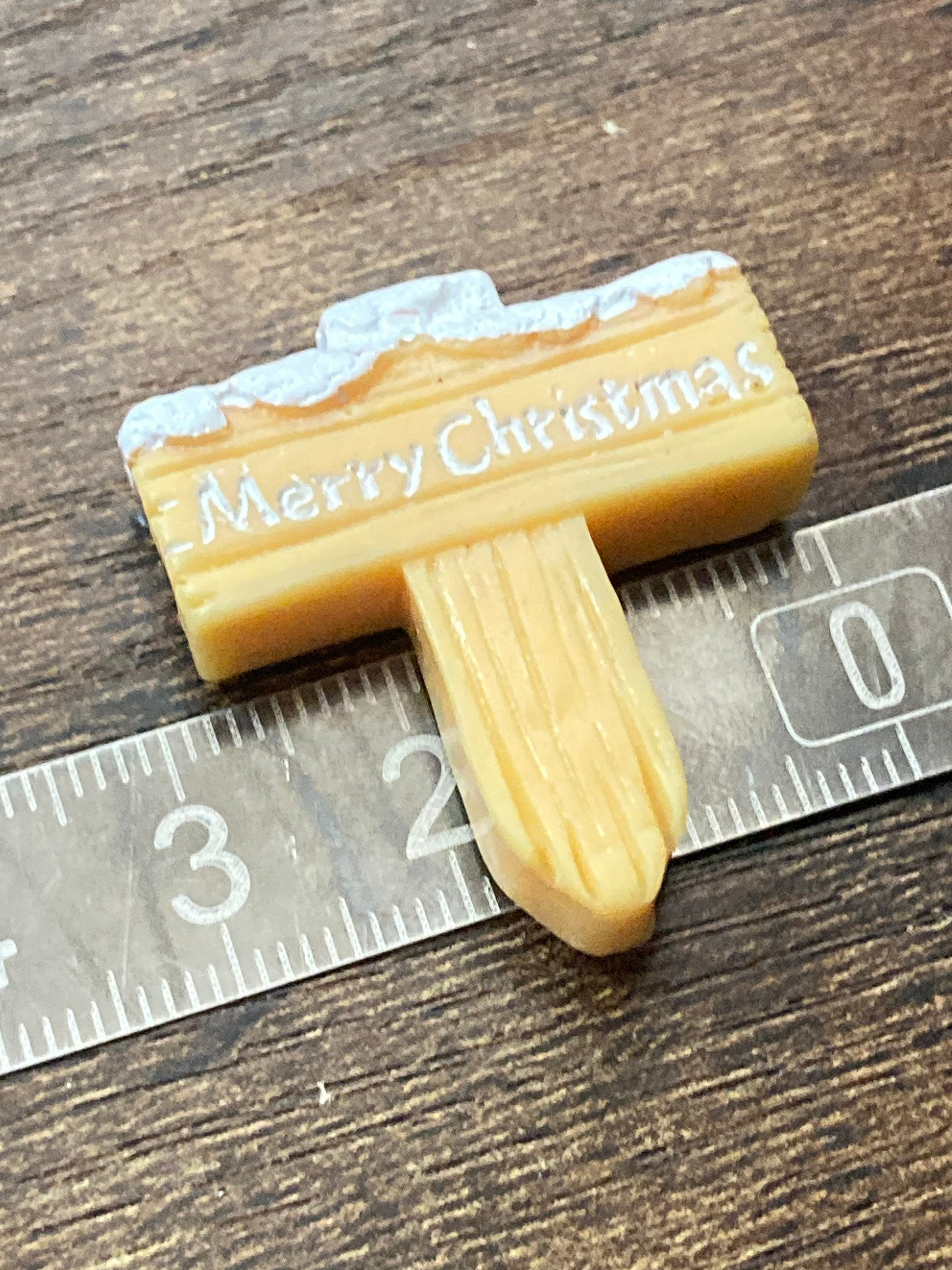 Merry Christmas signpost cake topper decoration, scenery miniature