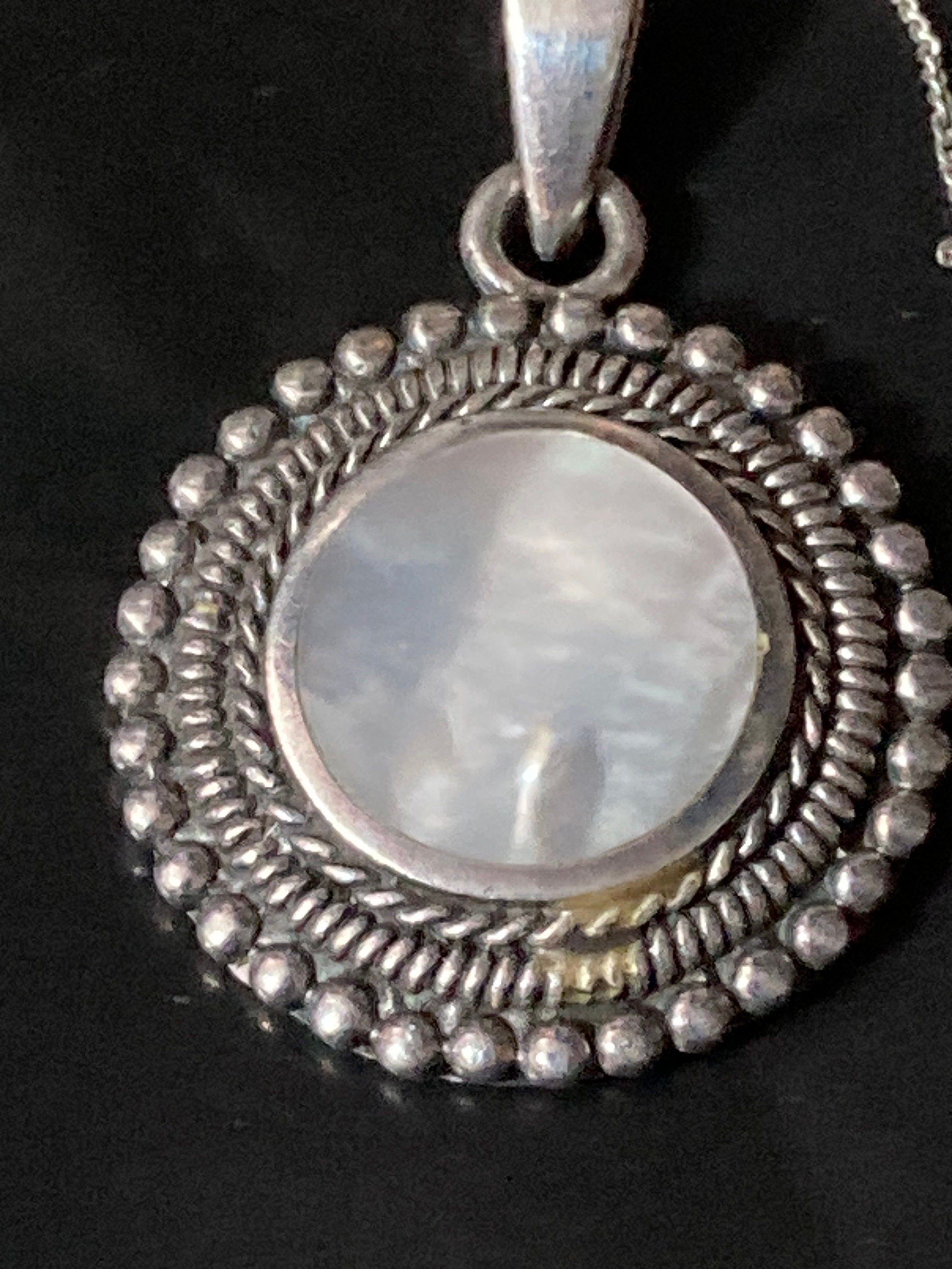 925 sterling silver clear mother or pearl modernist pendant on a chain