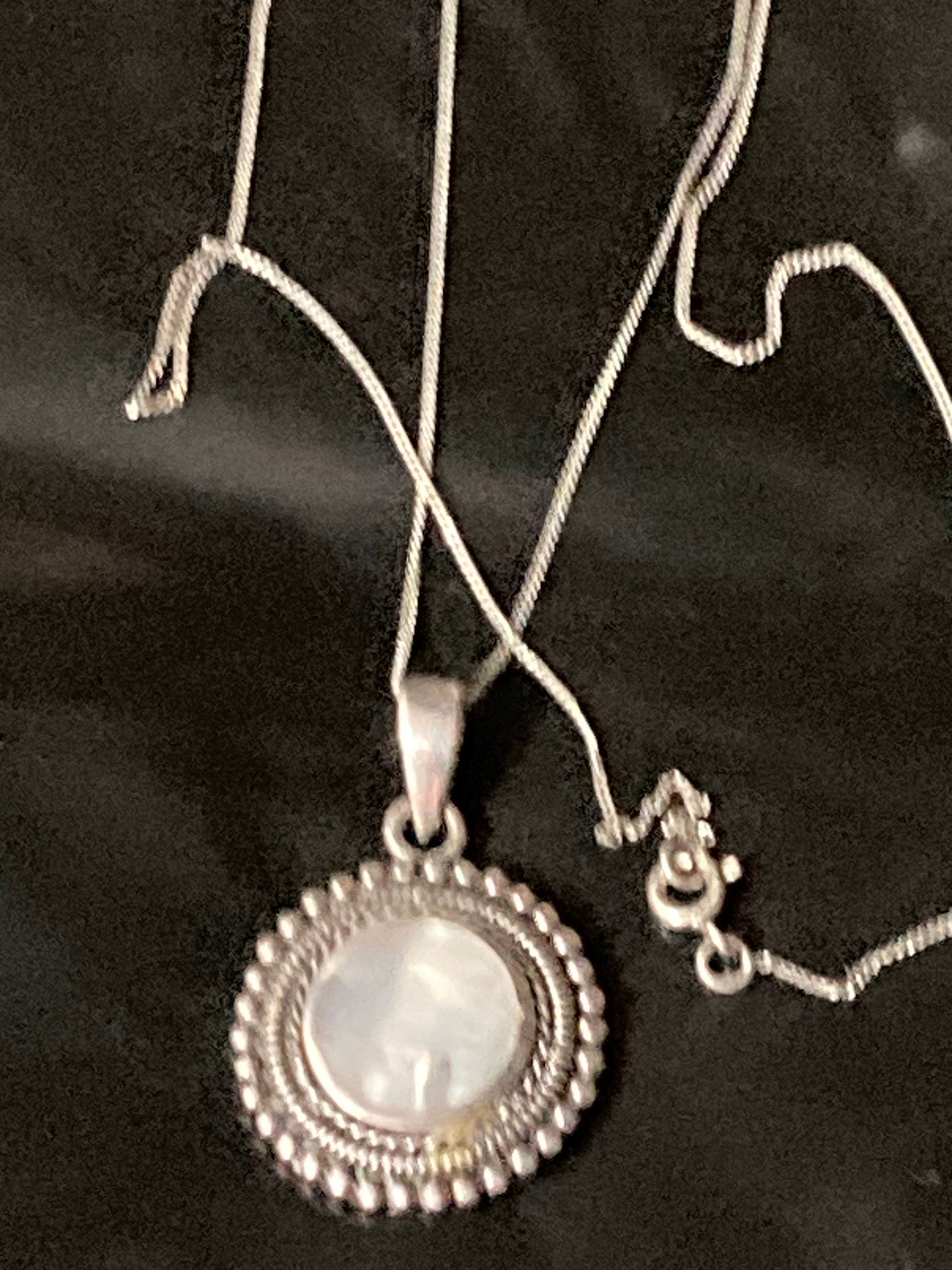 925 sterling silver clear mother or pearl modernist pendant on a chain