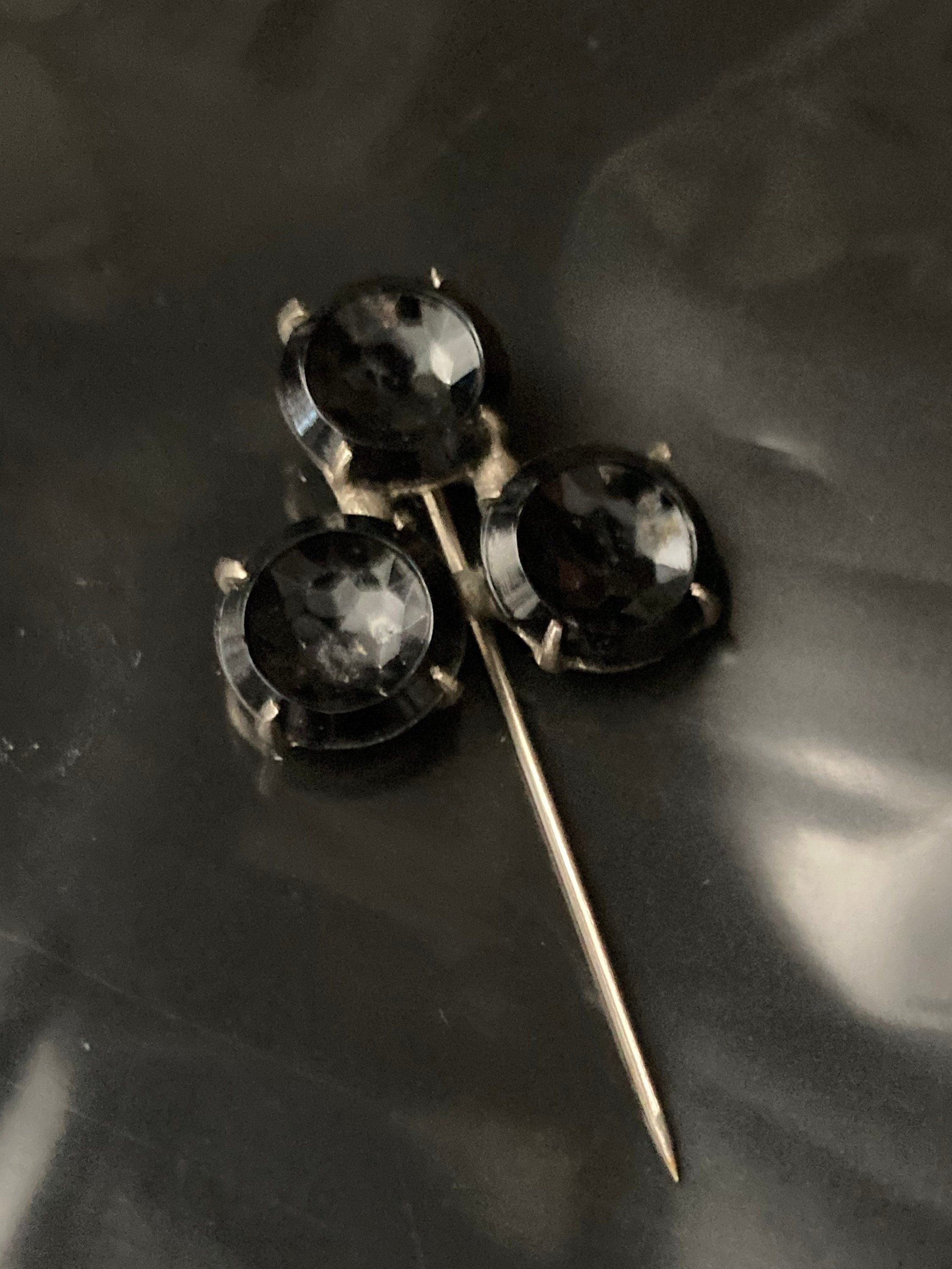 Black trefoil French jet glass Hat flash pin True Art Deco