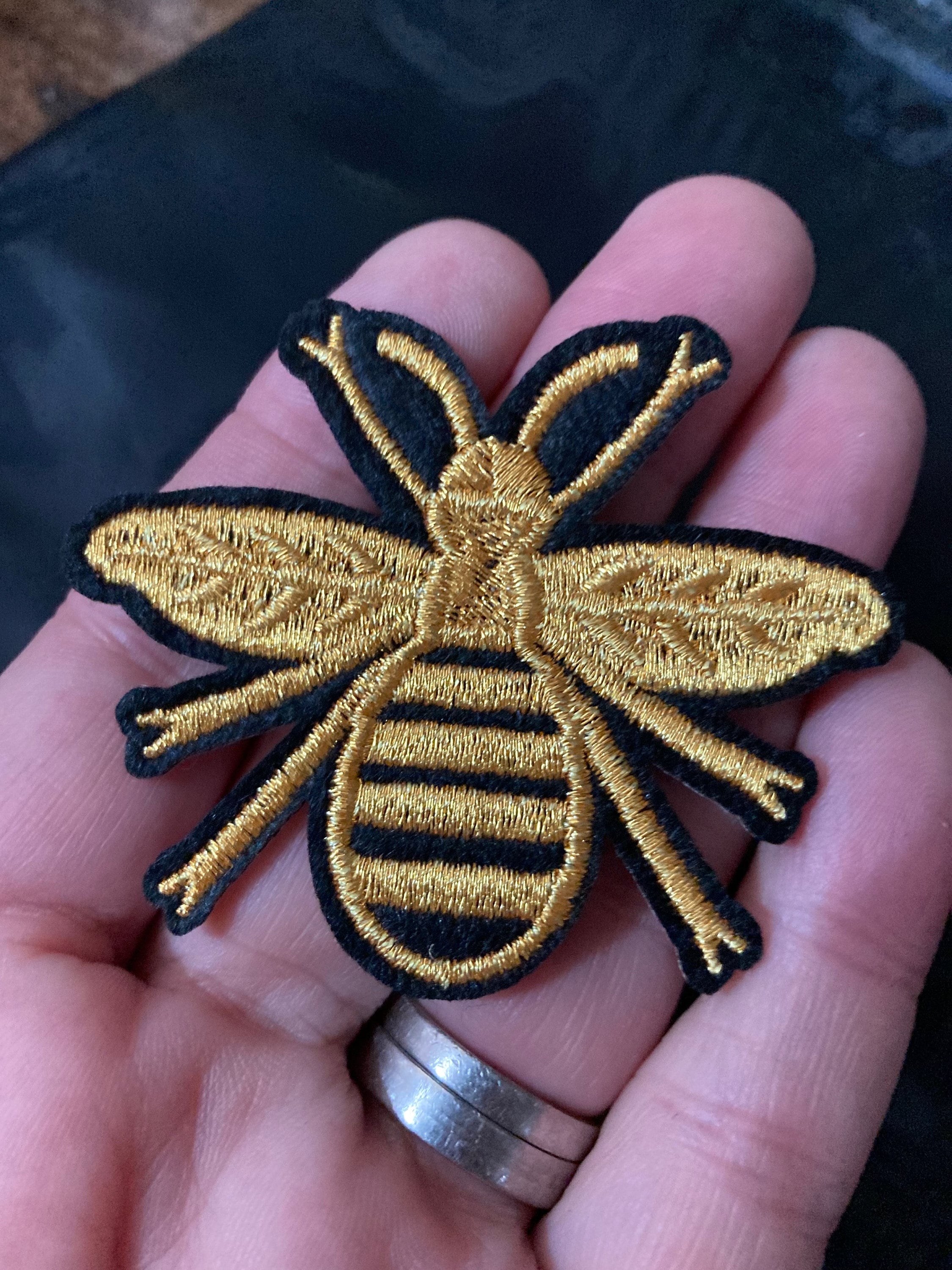 Small Iron On bumble BEE Patch, Black and Gold appliqué craft