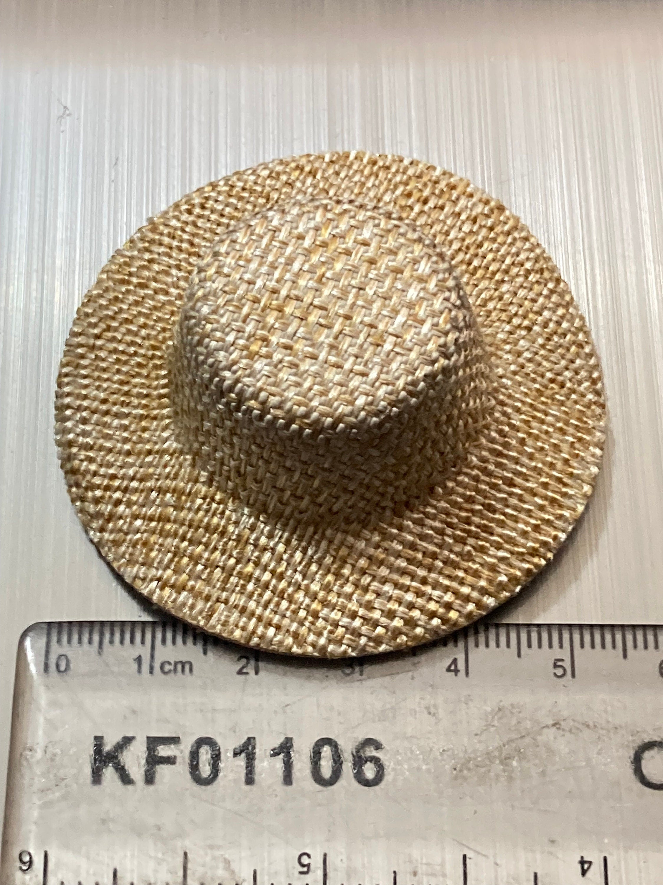 Miniature summer straw hat boater cake topper decoration scenery dolls hat