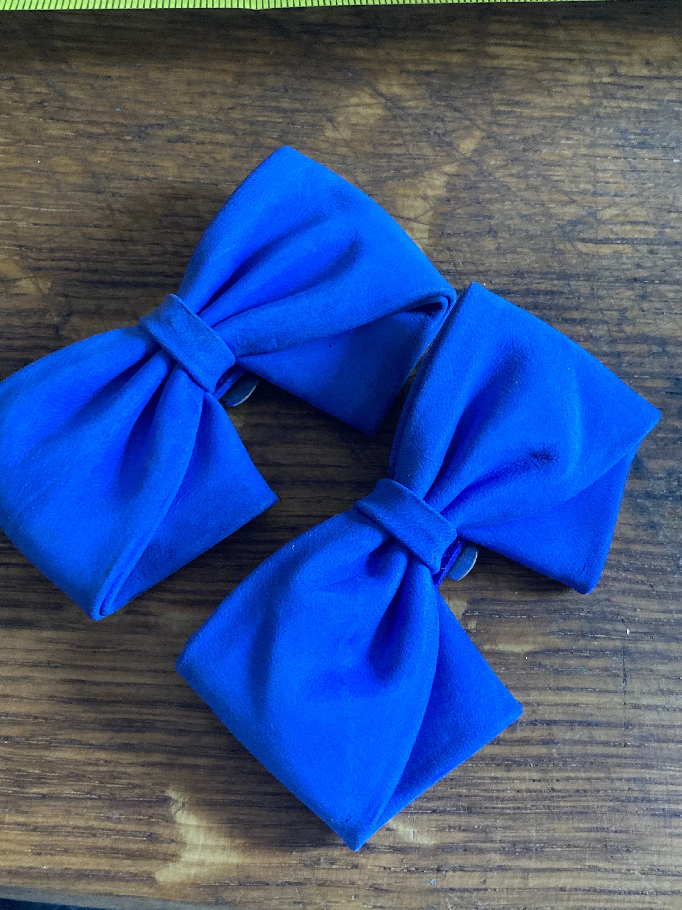 Vintage pair of blue suedette BOW shoe clips