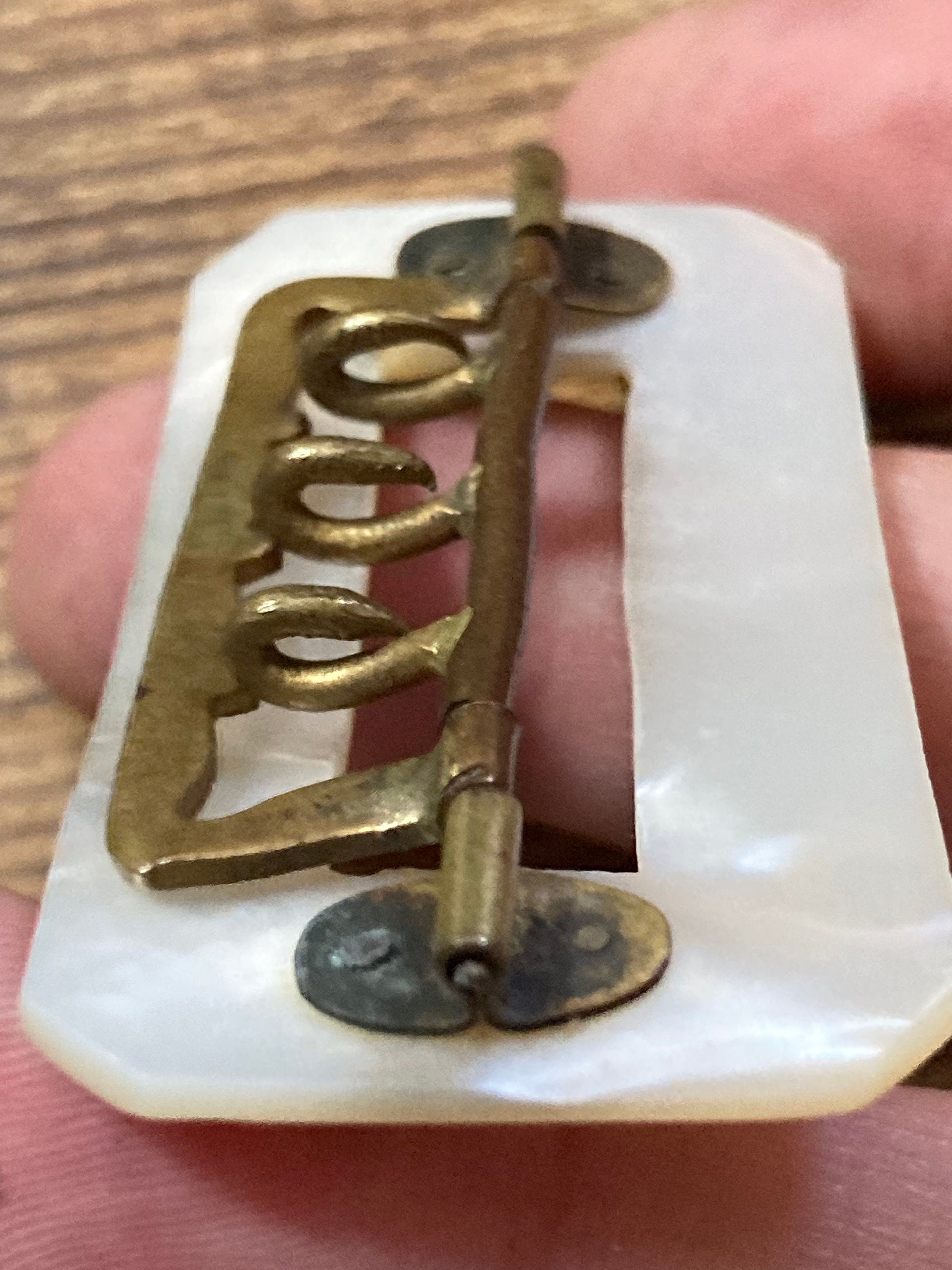 Antique Georgian 1800s 1900s Large MOP Mother of Pearl Carved Ornate 3 prong Belt Buckle Haberdashery Bridal Steampunk Sewing