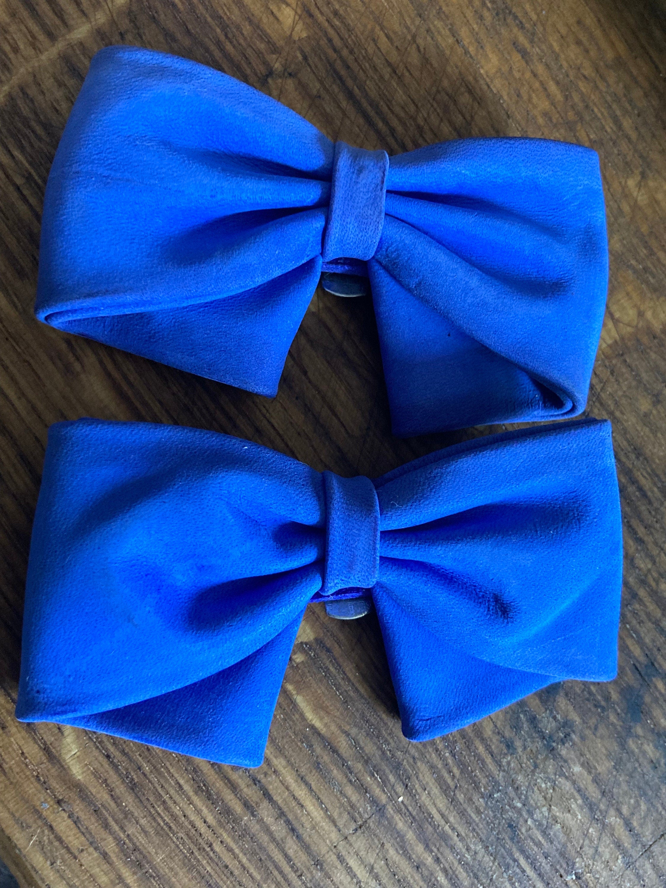 Vintage pair of blue suedette BOW shoe clips