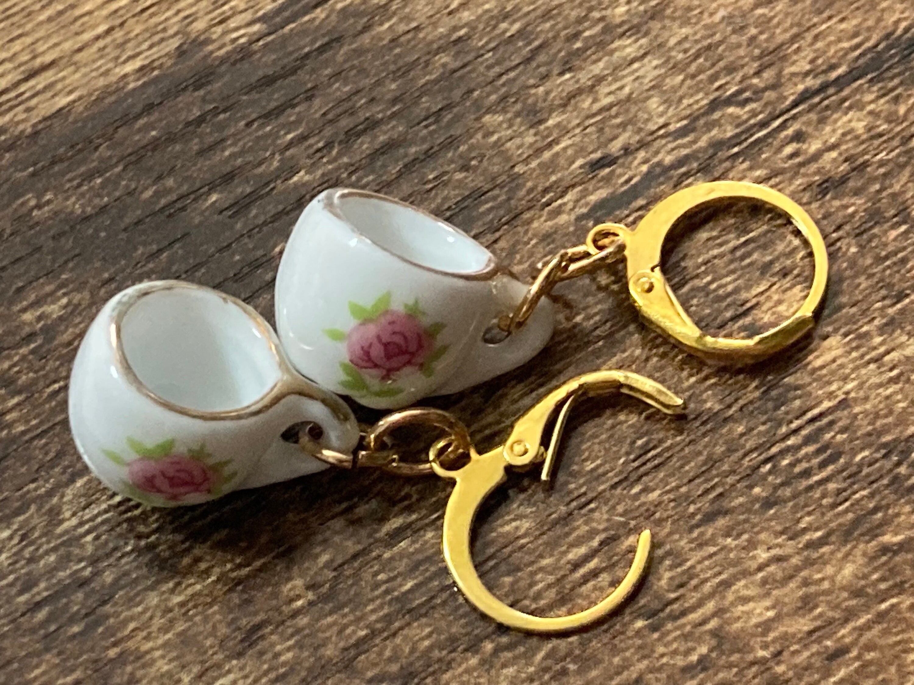 White ceramic pink floral tea Cup earrings vintage tea party gold tone lever back