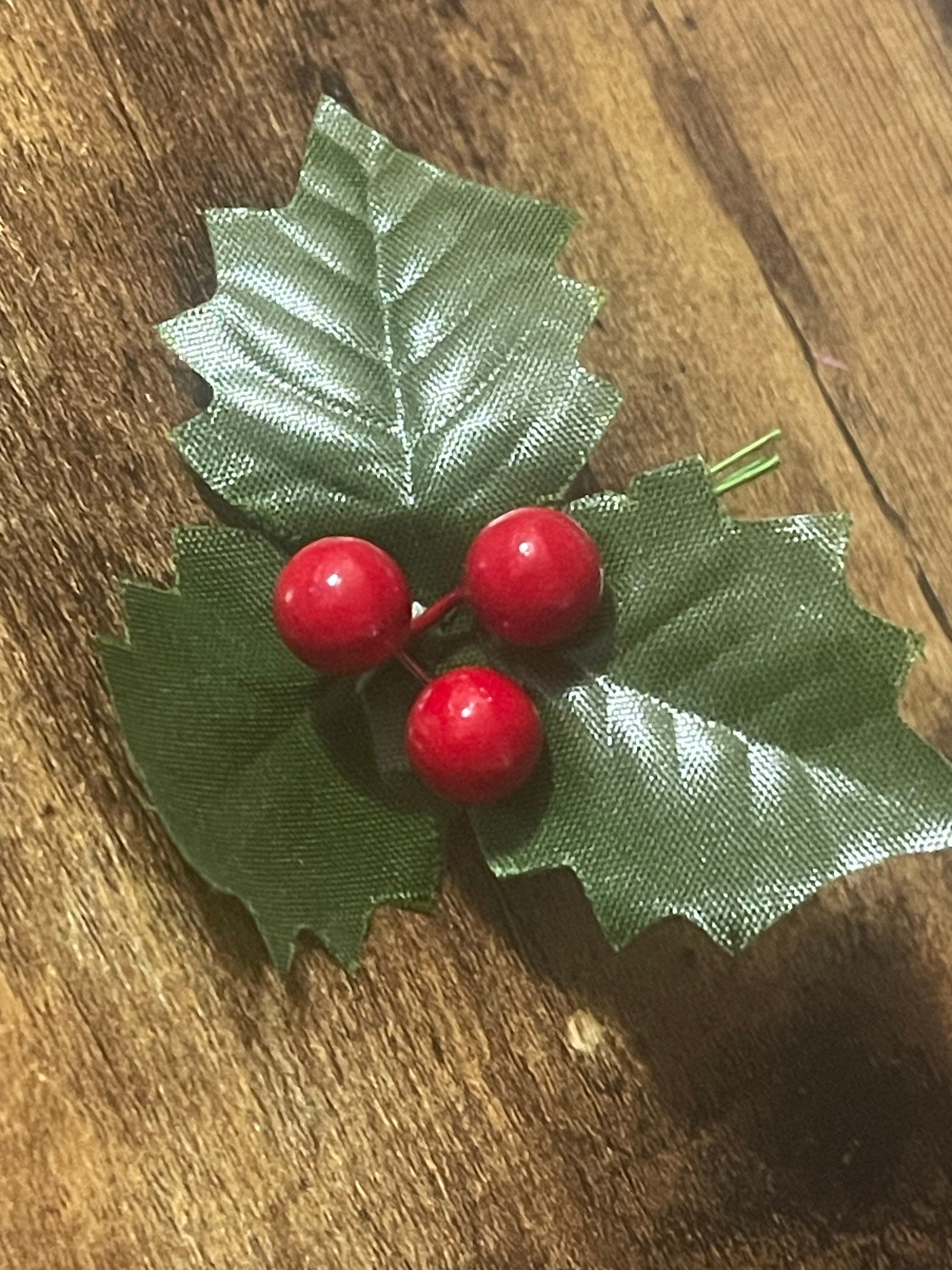 3 x New holly and berry cake toppers red green wired 9cm