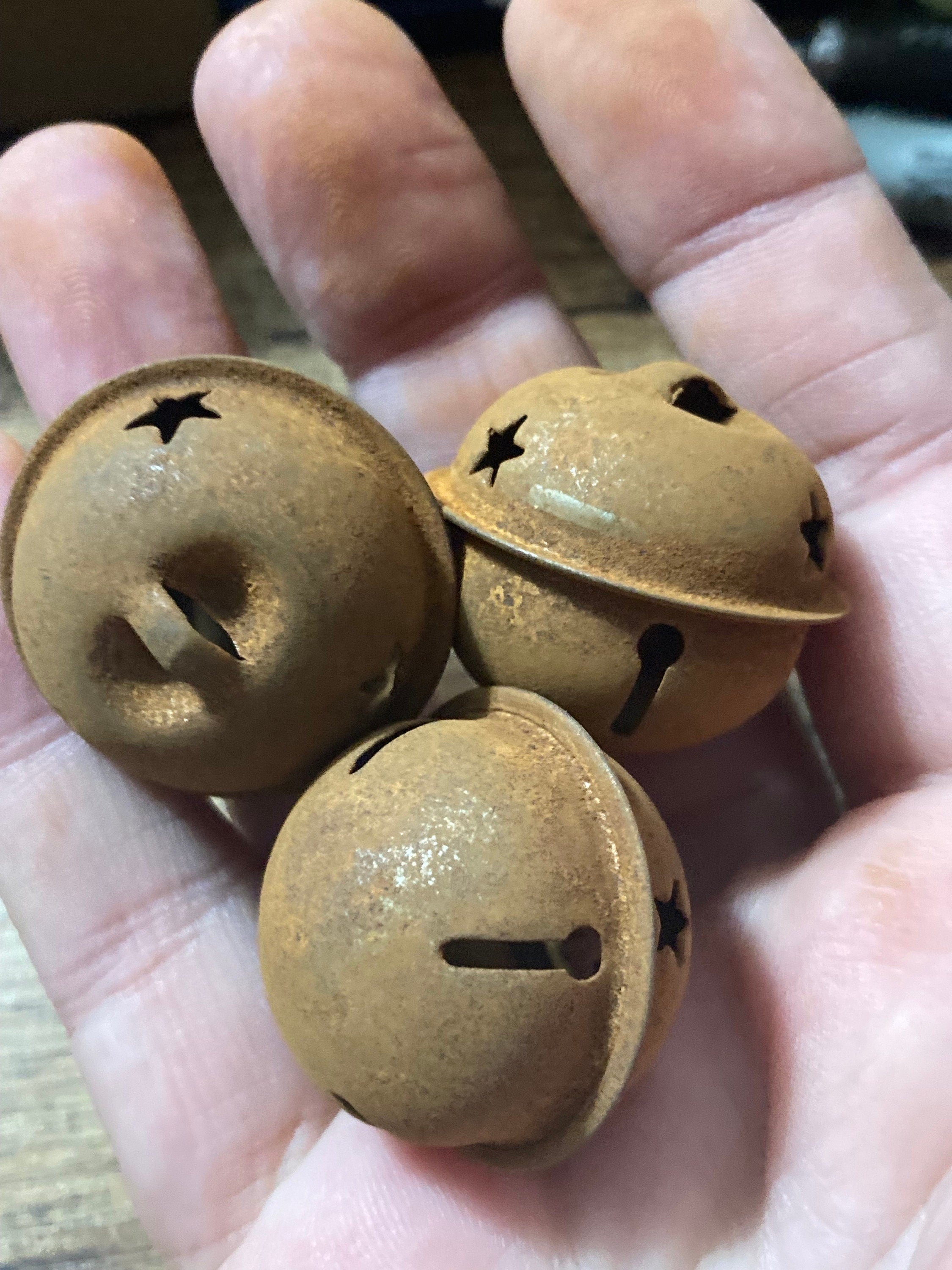 Rusty Brass Jingle Bells: Christmas Rustic Craft Bells (Set of 3)