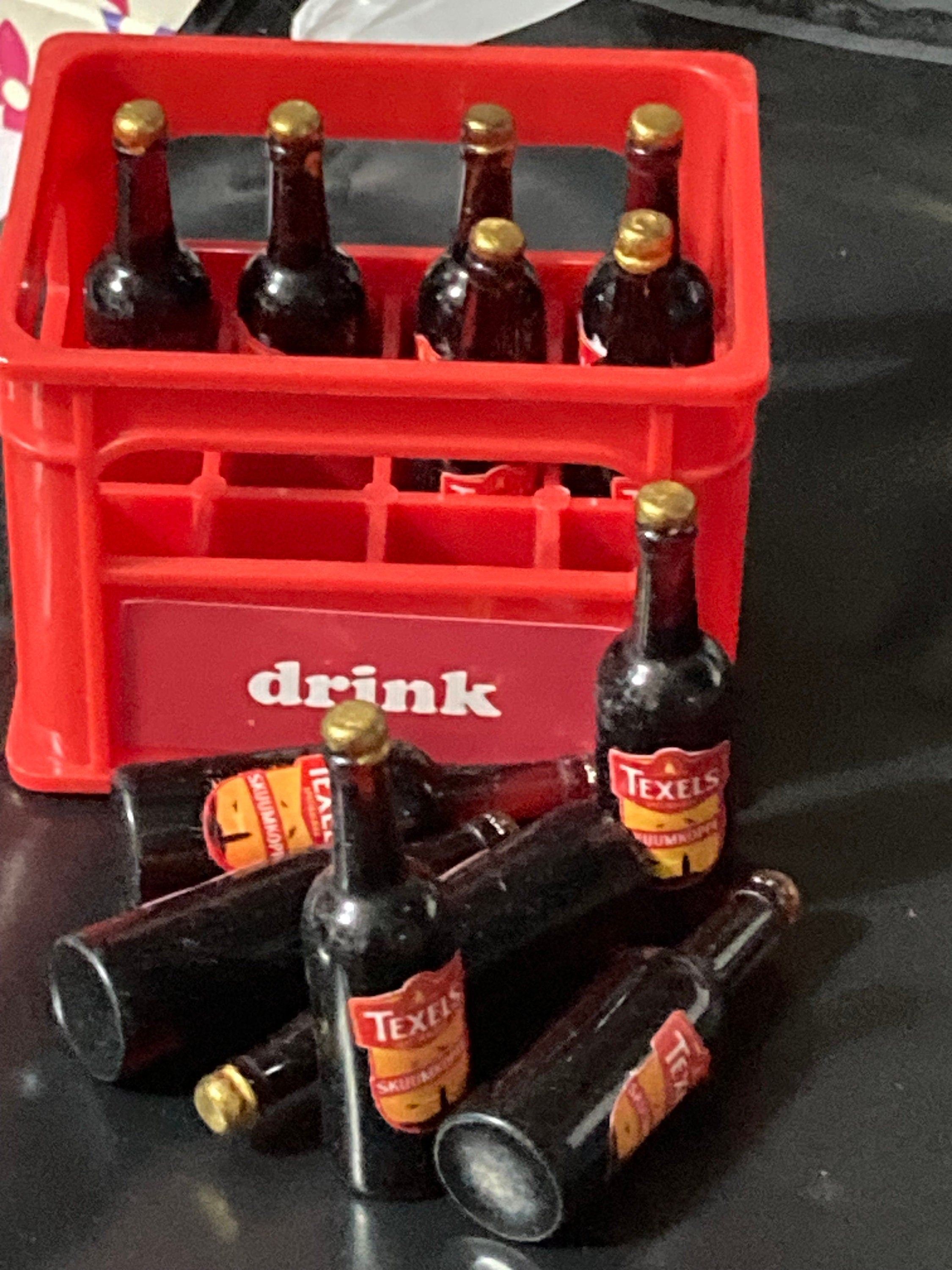 Miniature men’s beer crate and 12 ale bottles micro scenery cake topper dollhouses naughty elf prop