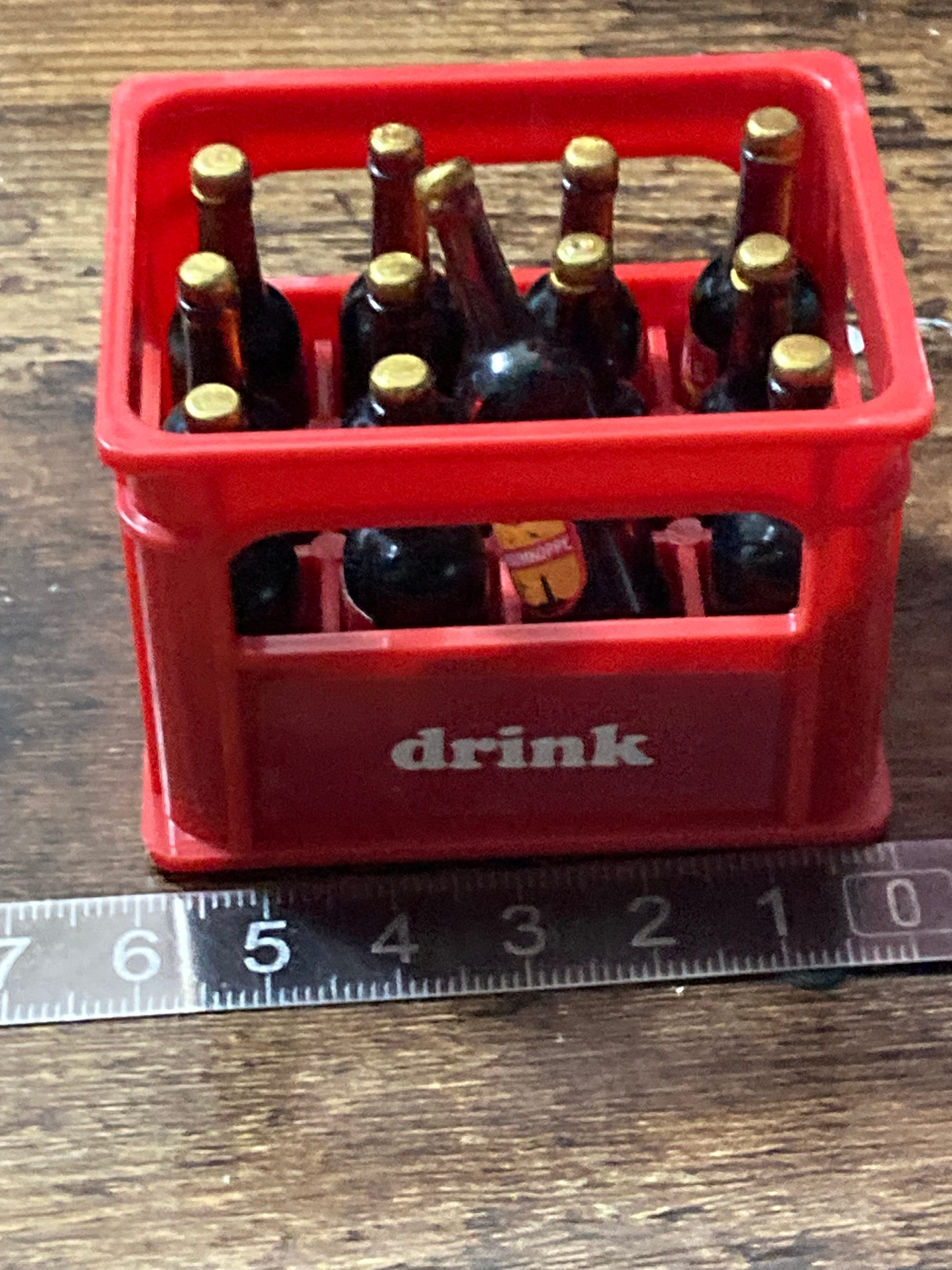 Miniature men’s beer crate and 12 ale bottles micro scenery cake topper dollhouses naughty elf prop