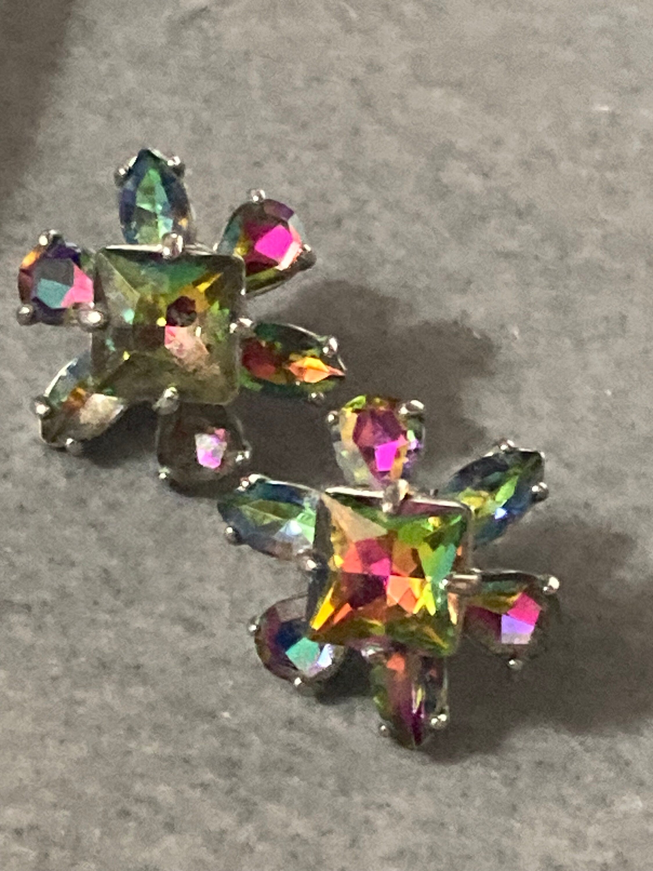 Retro silver tone watermelon diamanté paste flower cluster stud earrings for pierced ears