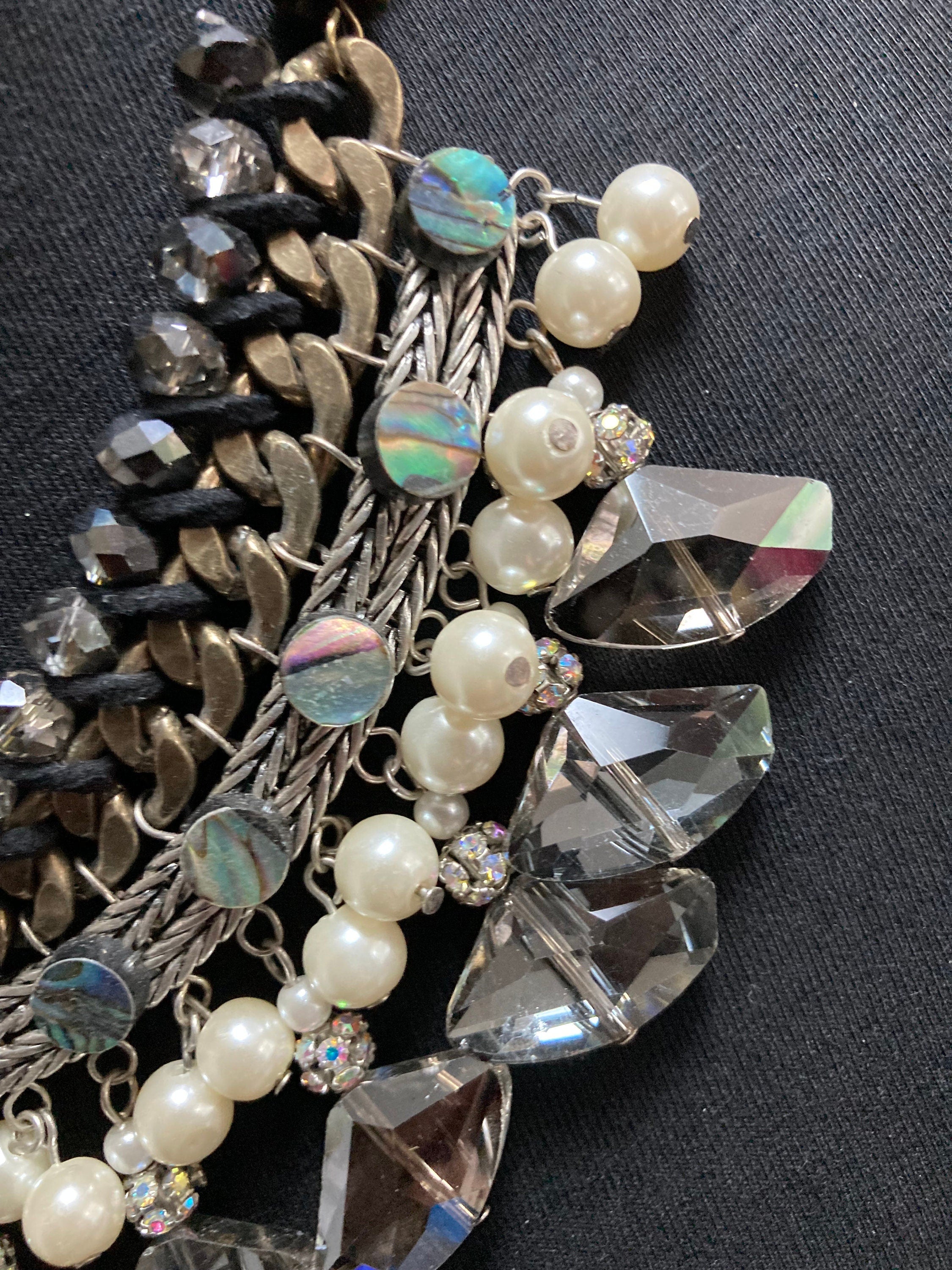 Chunky Diamanté Choker Necklace: Retro Copper Tone Faux Pearl Statement