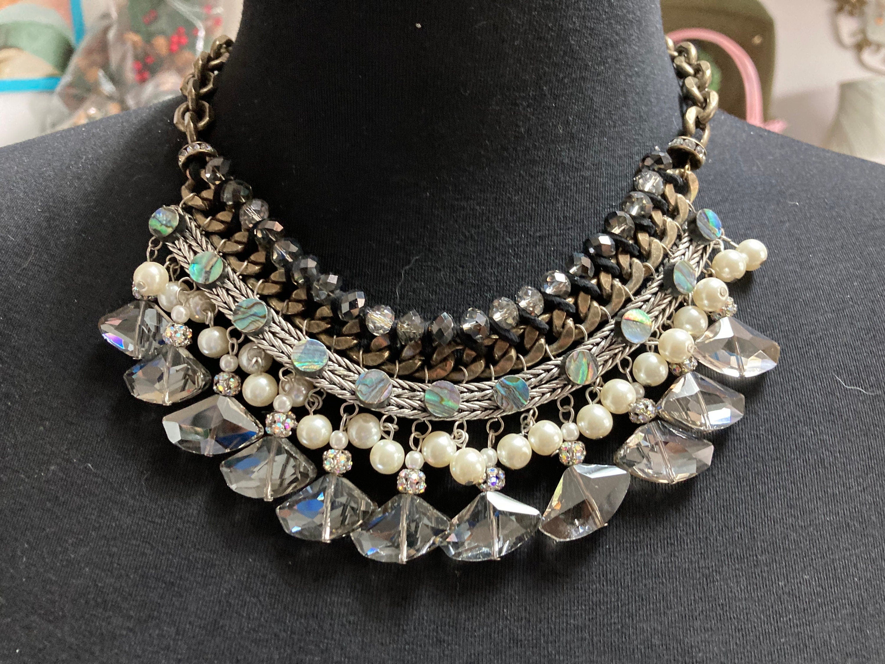 Chunky Diamanté Choker Necklace: Retro Copper Tone Faux Pearl Statement