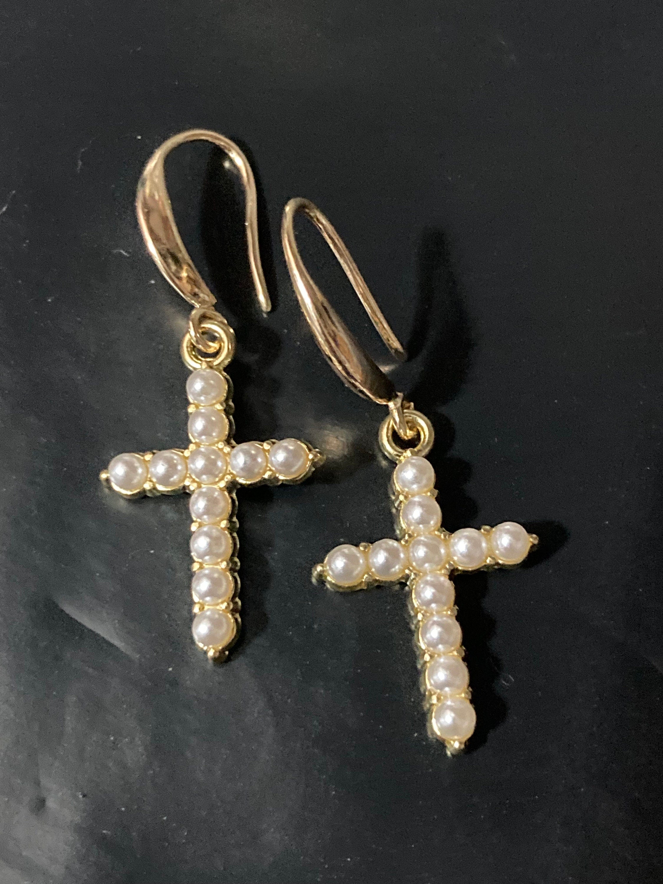 18k gold plated clear seed pearl religious cross earrings