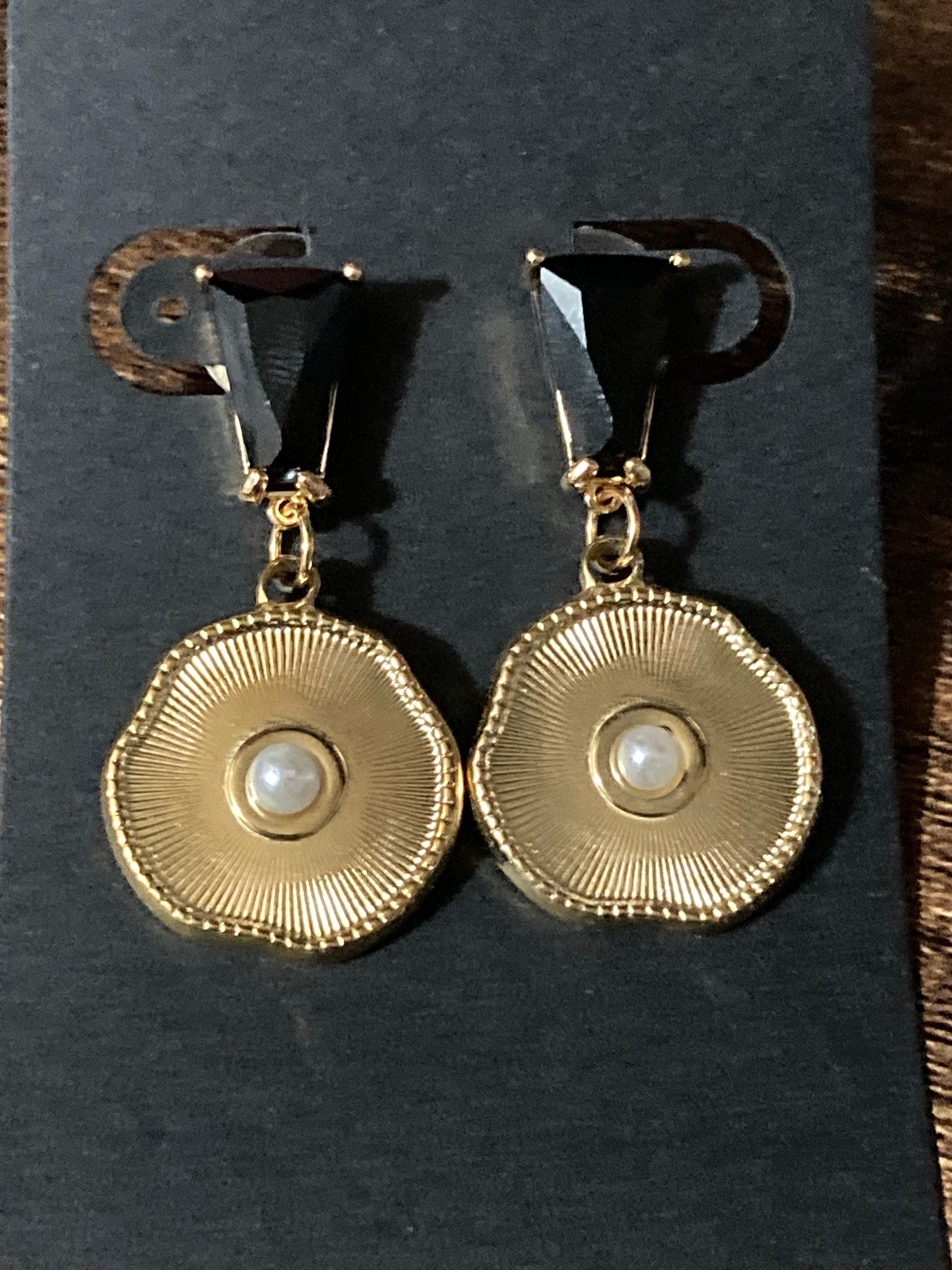 18k gold plated seed pearl black crystal diamanté Victorian post charm earrings