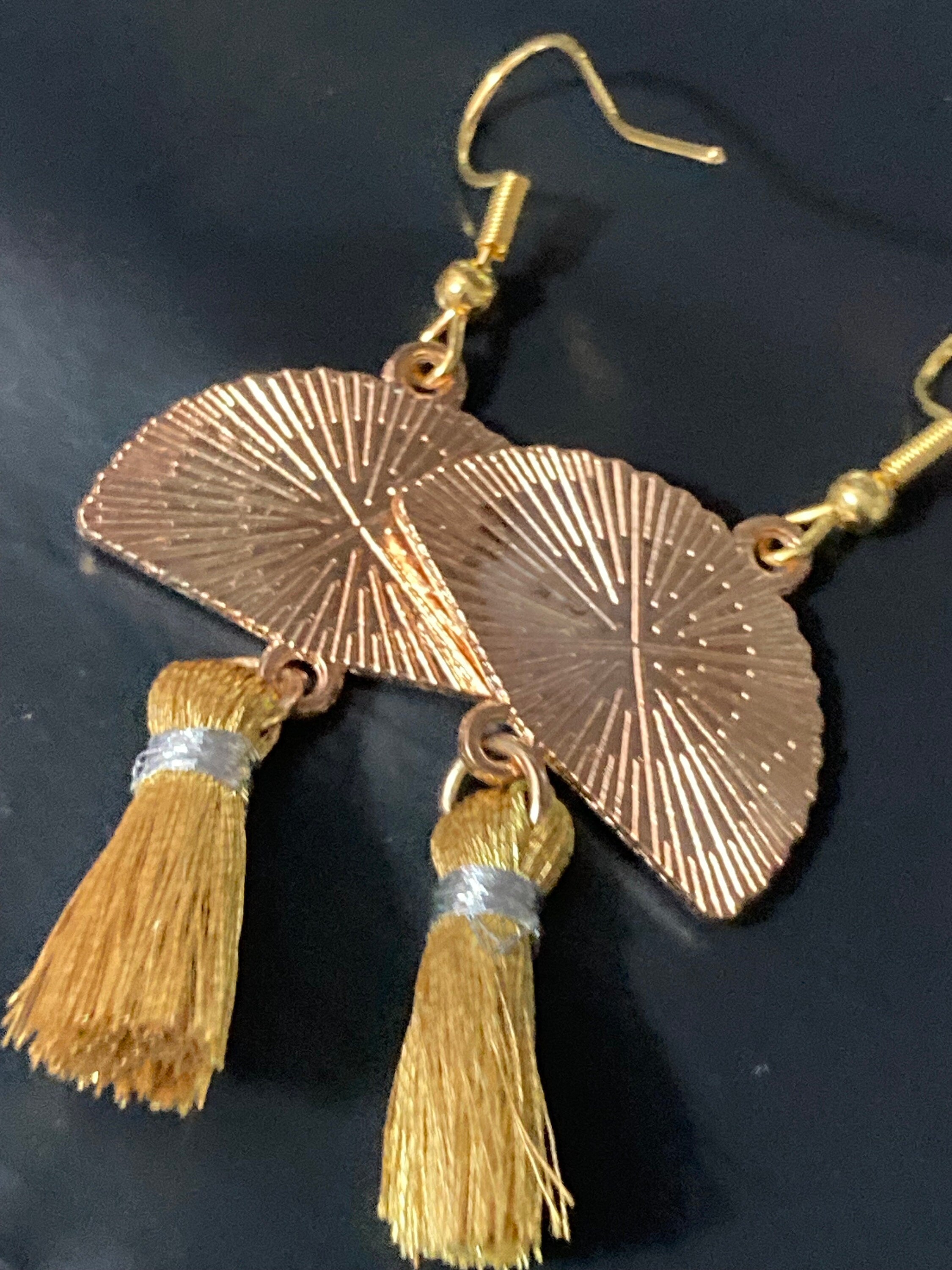 Japanese pink tassel fan earrings Vintage style gold tone Chinese pierced