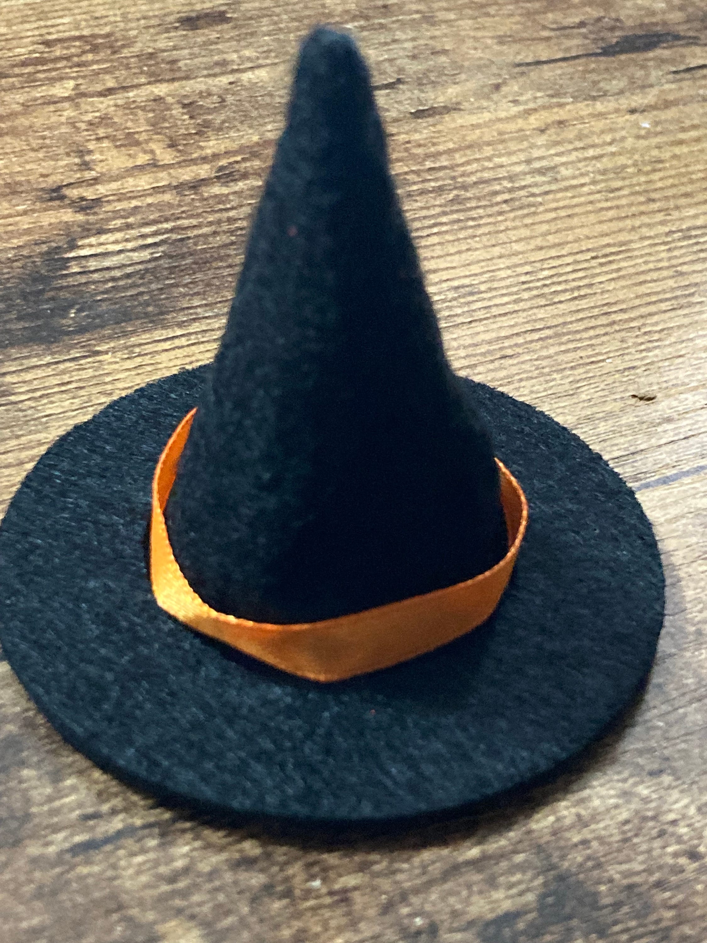 Miniature black felt witches hat Halloween cake topper decoration scenery dolls