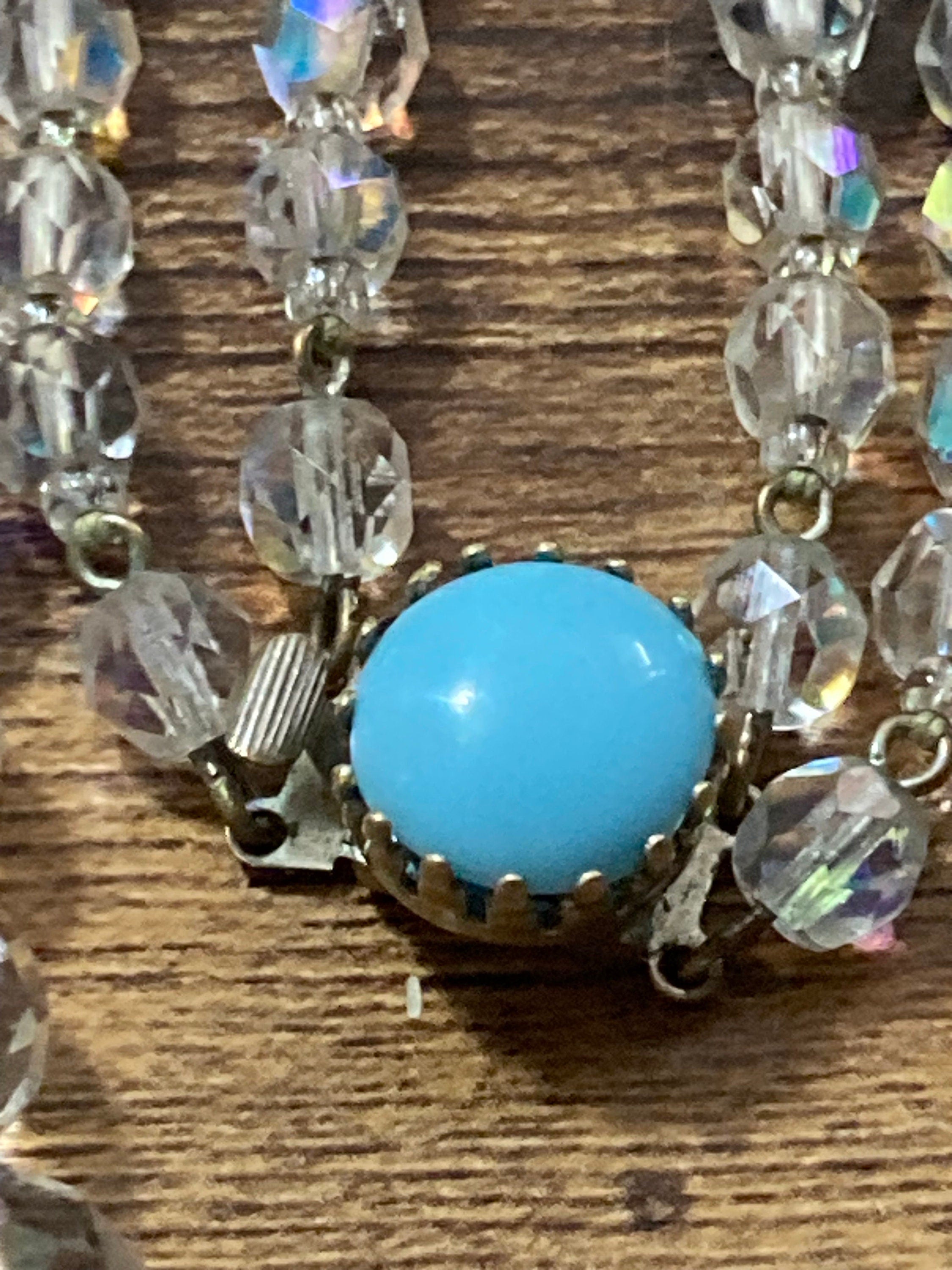 Vintage 1950s Aurora Borealis Crystal Bead Necklace: Turquoise Clasp