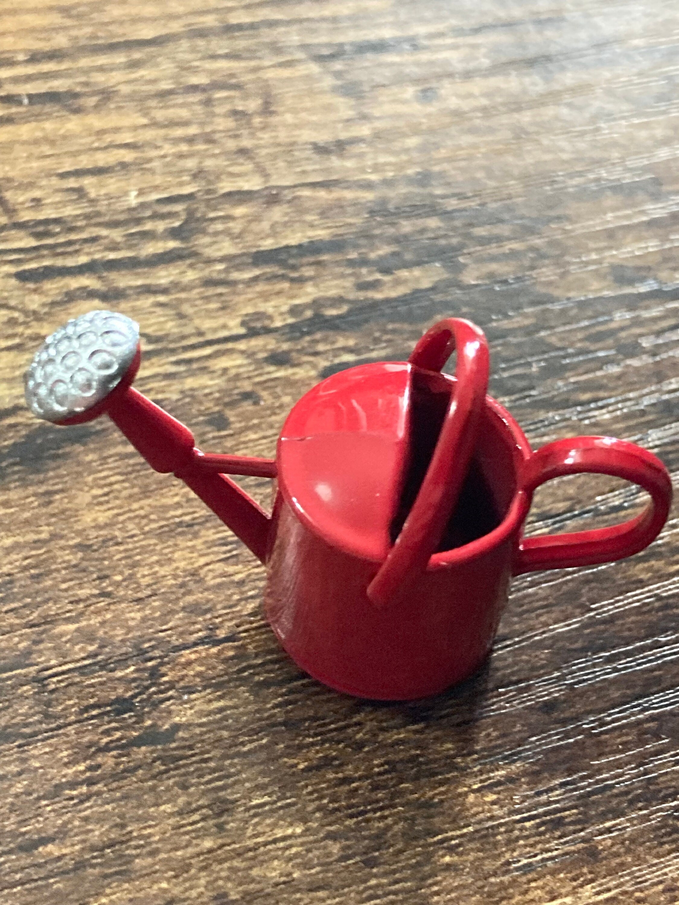 Miniature Red metal watering can garden tools gardener cake topper decoration scenery dolls